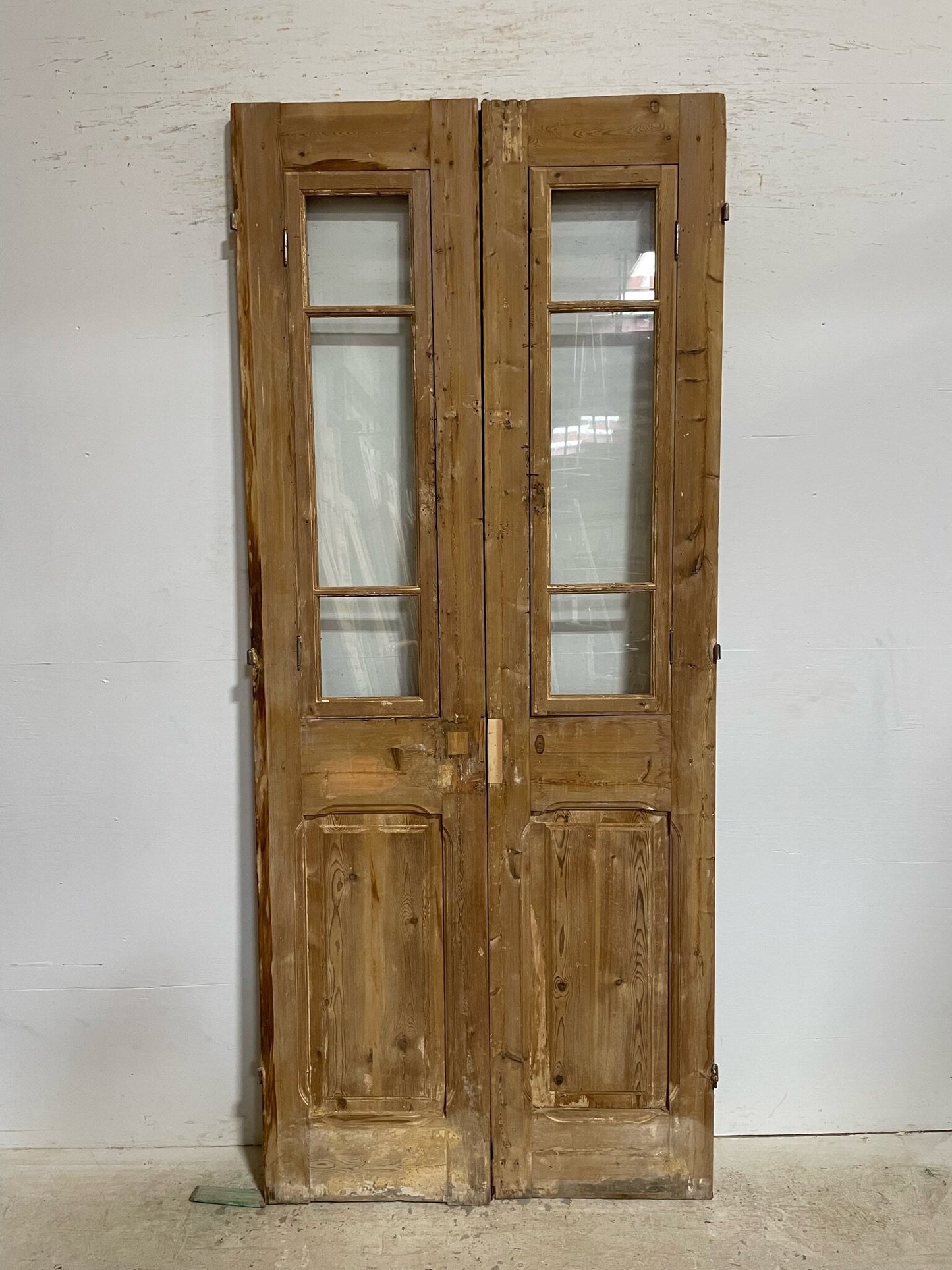 Antique French door (94.25x40.25) with glass F0871