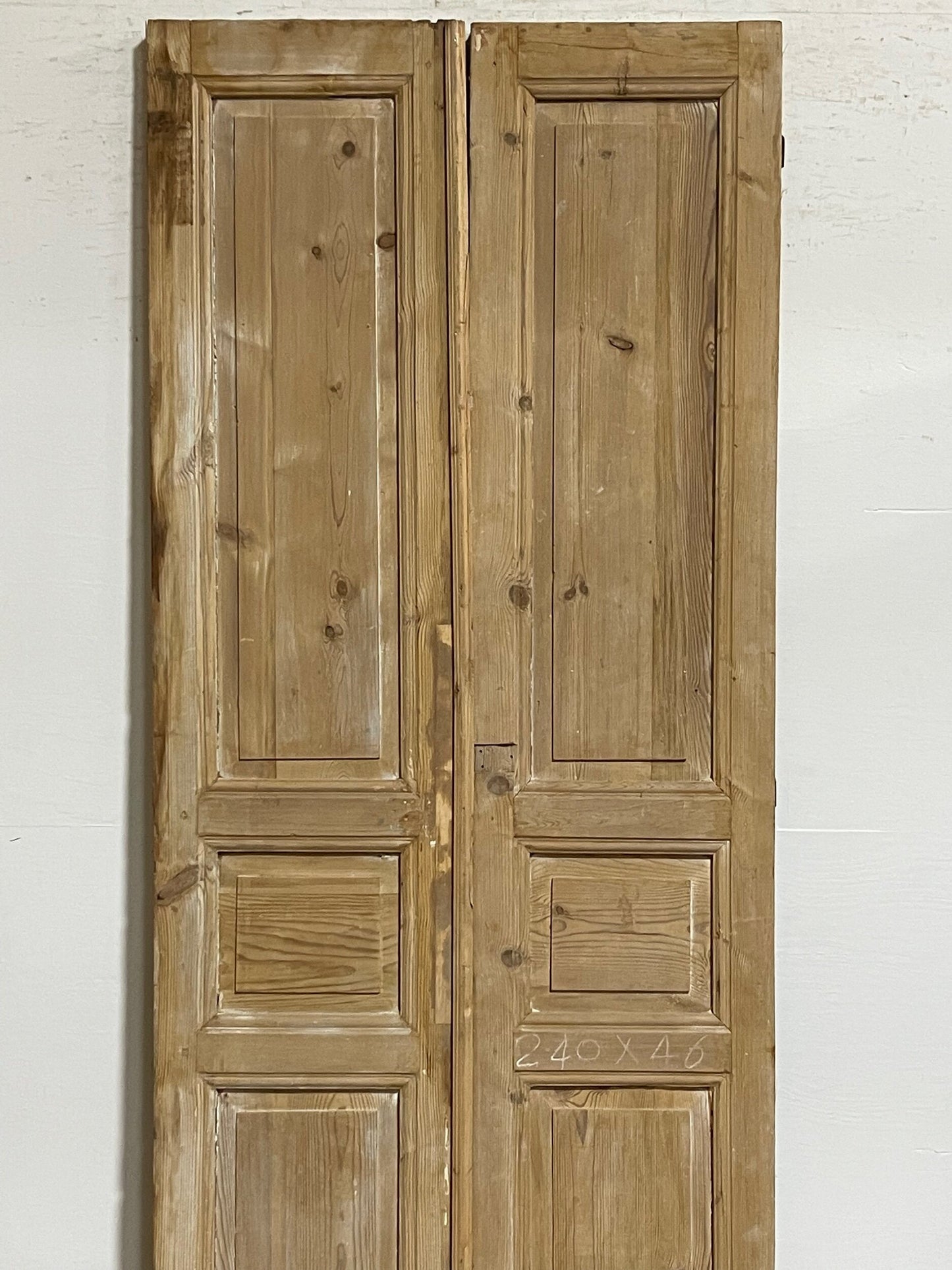 Antique French panel doors (95x35.75) I167