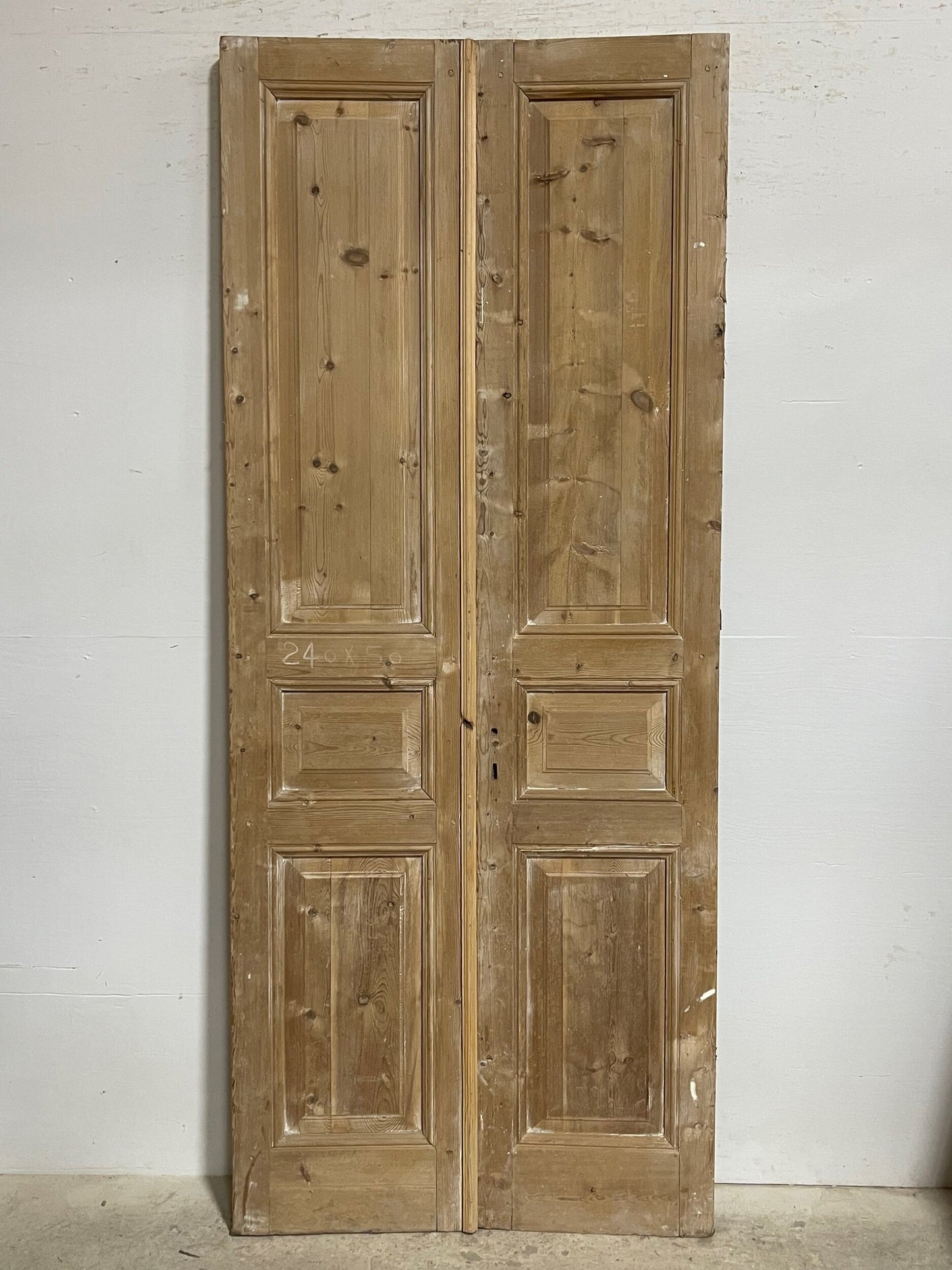 Antique French panel doors (94.5x39) I140