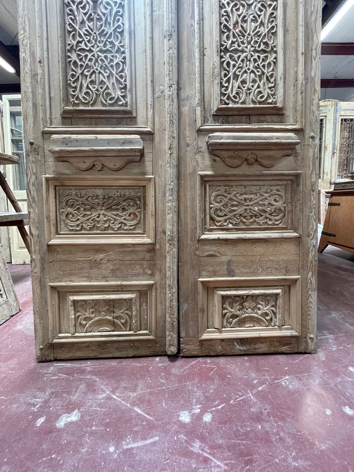 Antique French panel door (108x62) E1012g