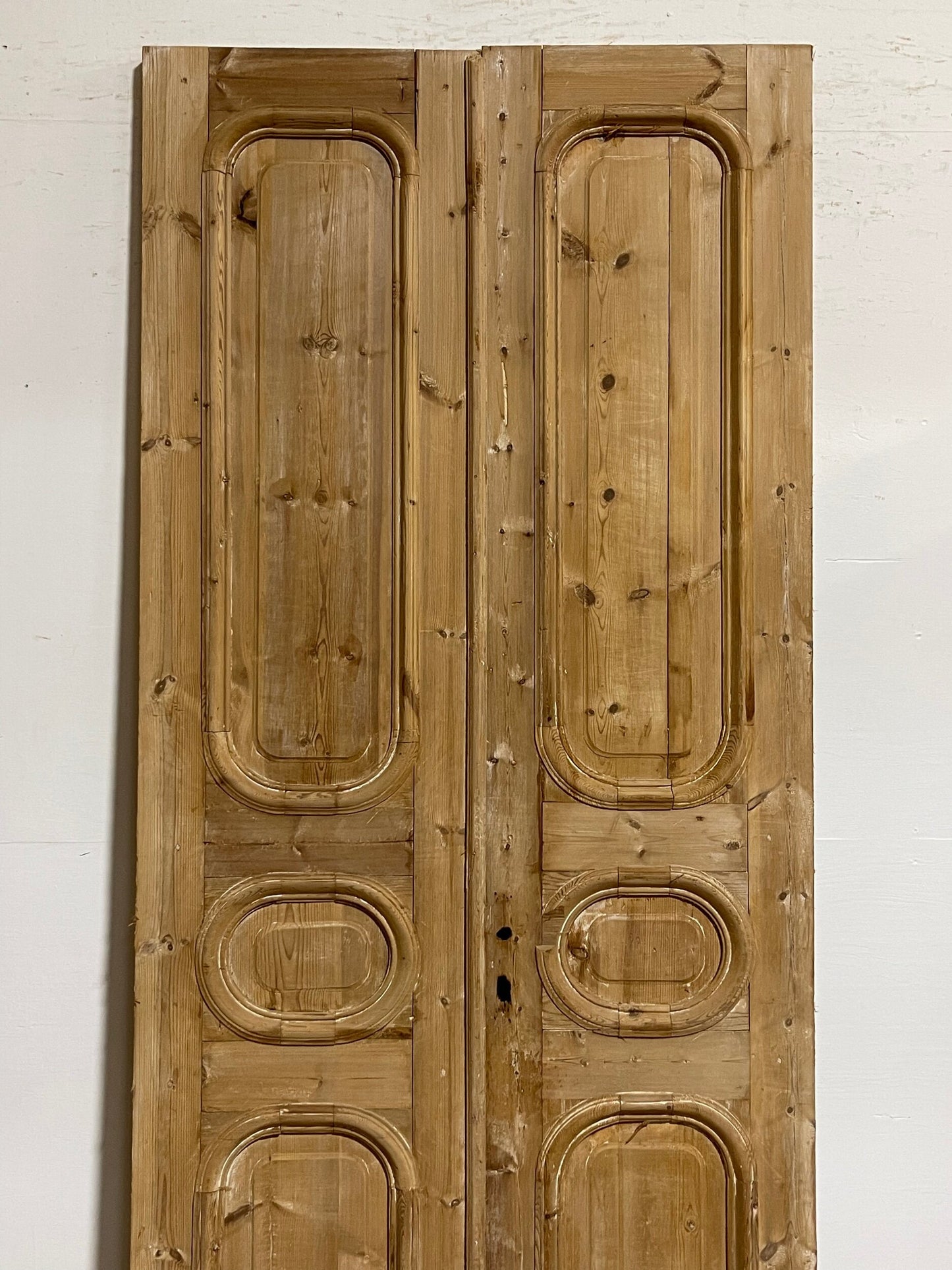 Antique French panel doors (101 x 43.75) I060