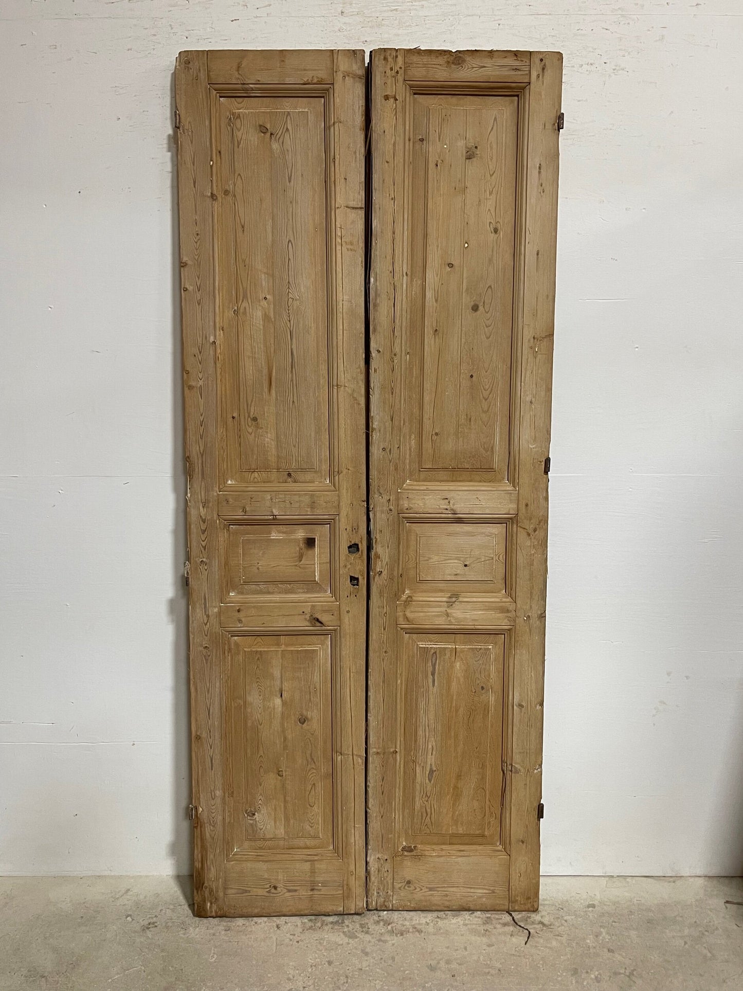 Antique french panel doors (92.25 x 39) I103