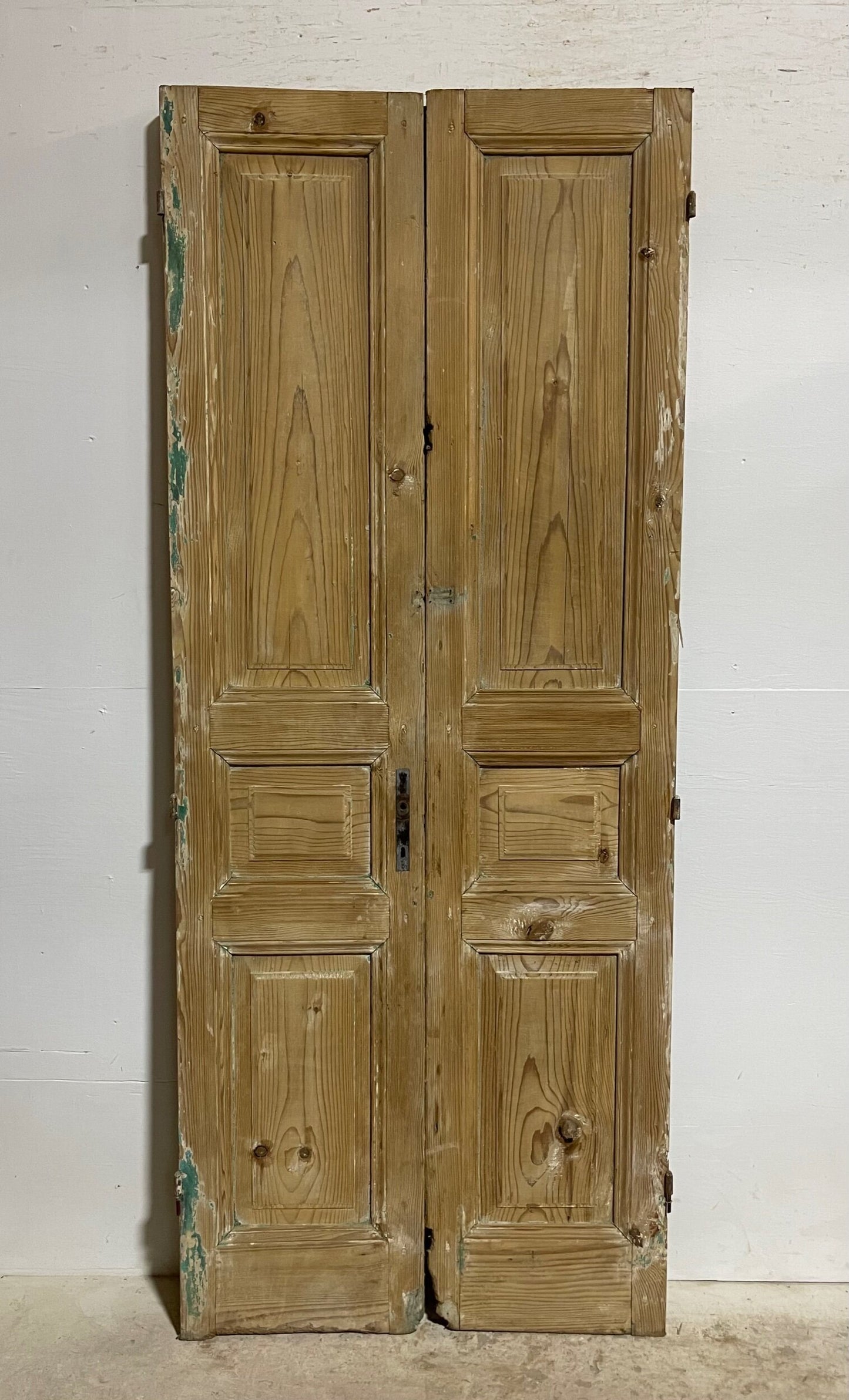 Antique French panel doors (89.75x36.25) I114