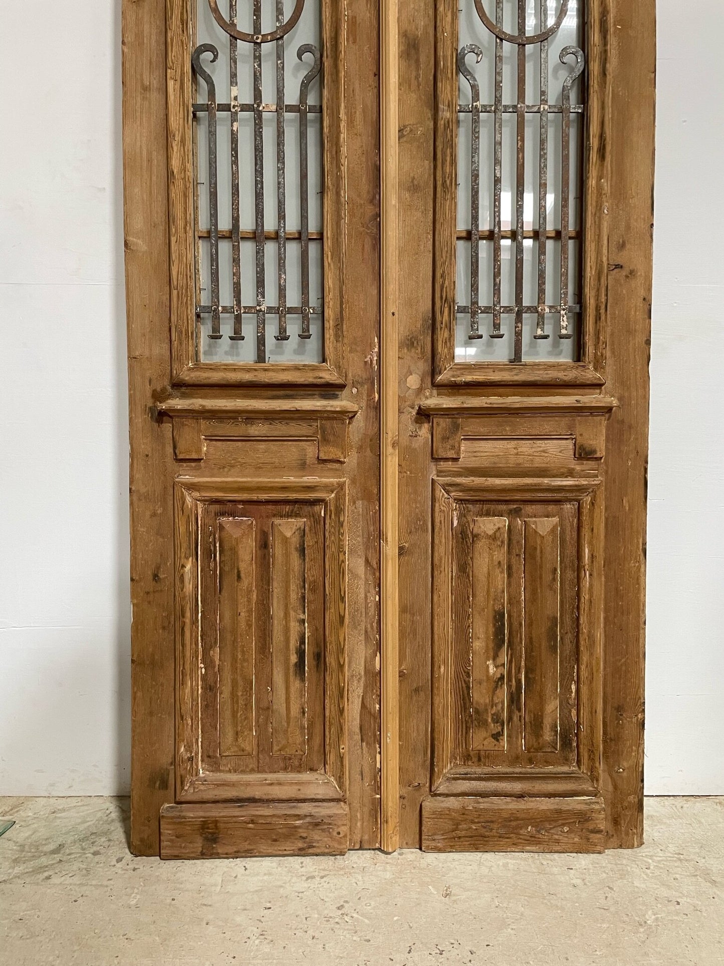 Antique French door (93.75x43.25) with metal F0891