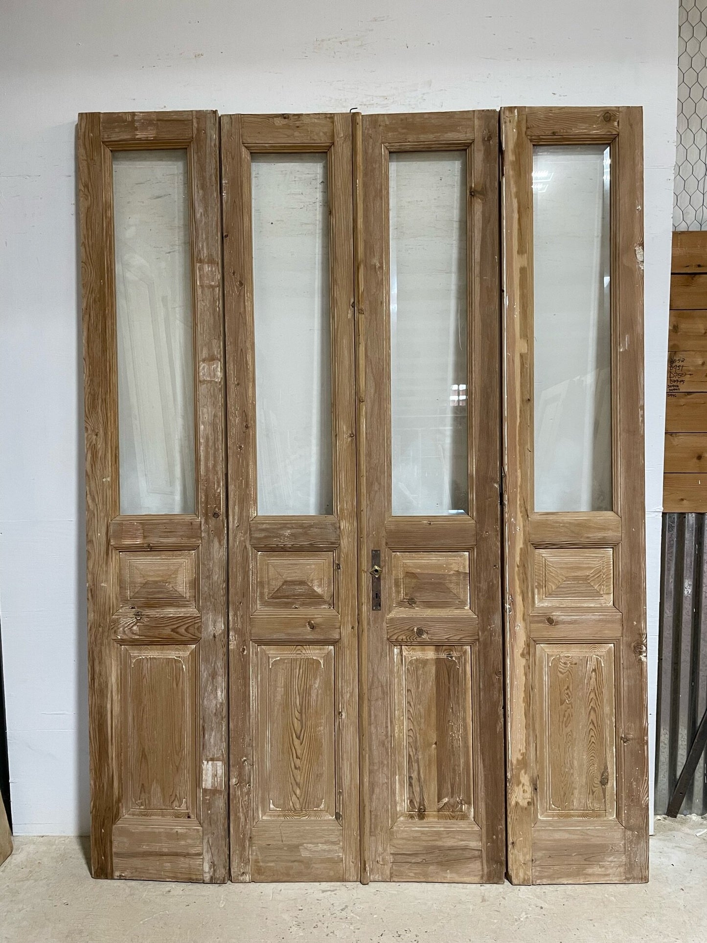 Antique French door (103.25x75.5) with glass F0720