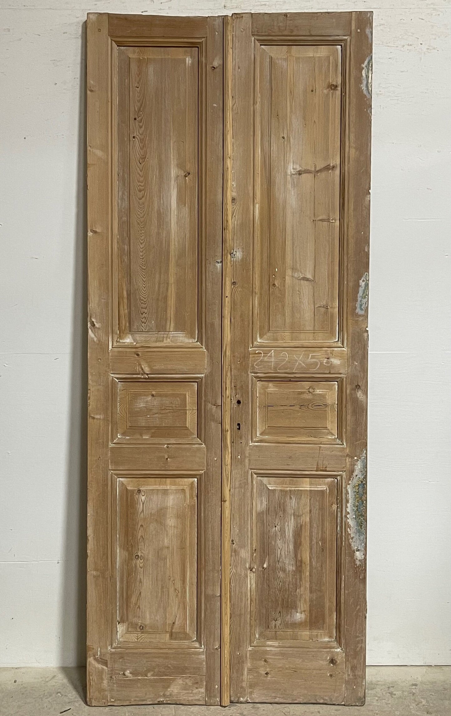 Antique French panel doors (95x39) I134