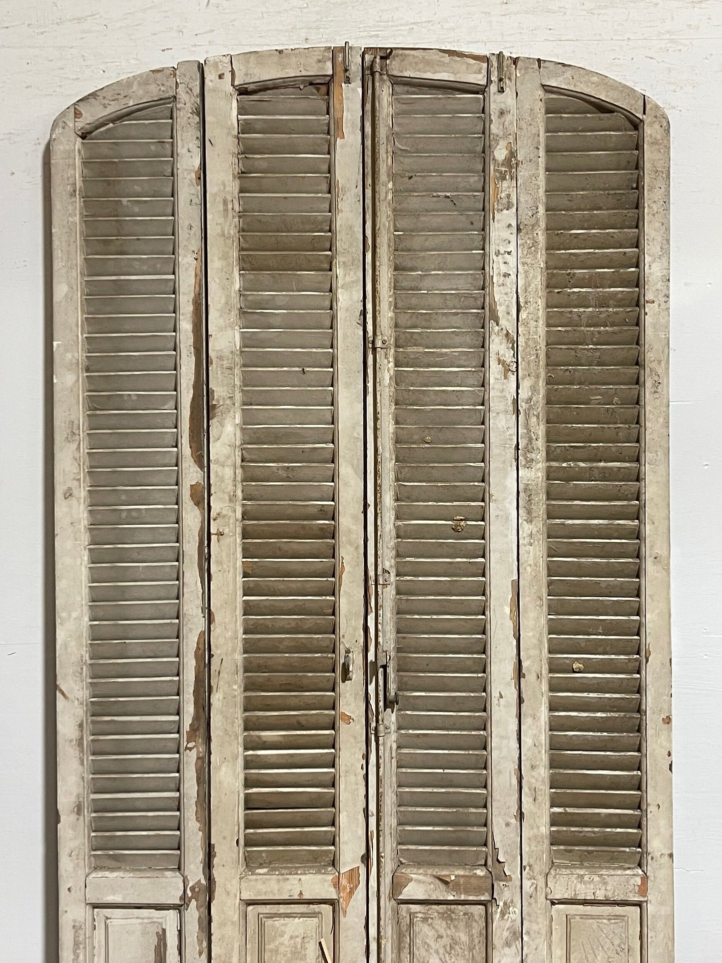 Antique French shutters (95x48) i241