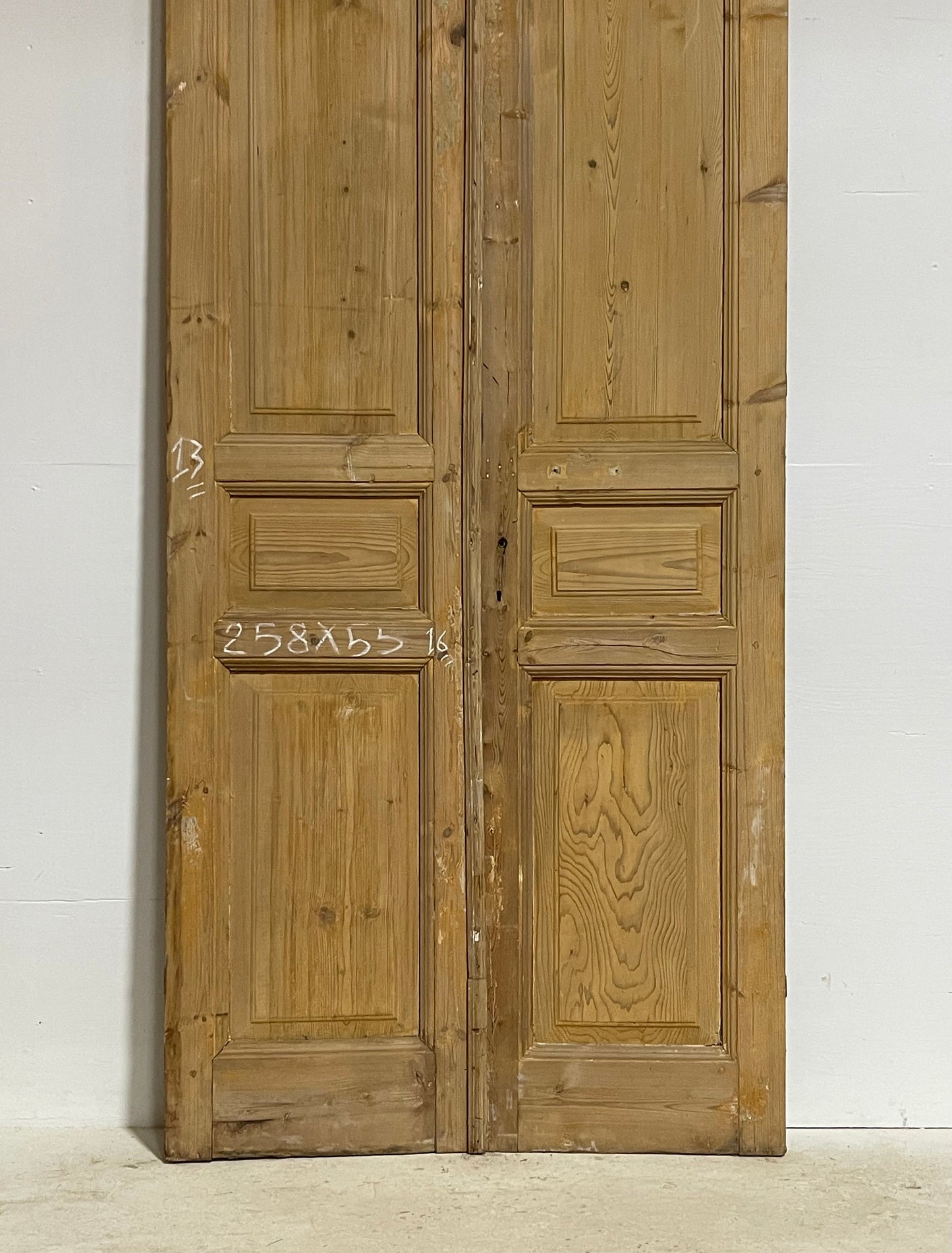 Antique French panel doors (101.75x42.75) G0149s warp