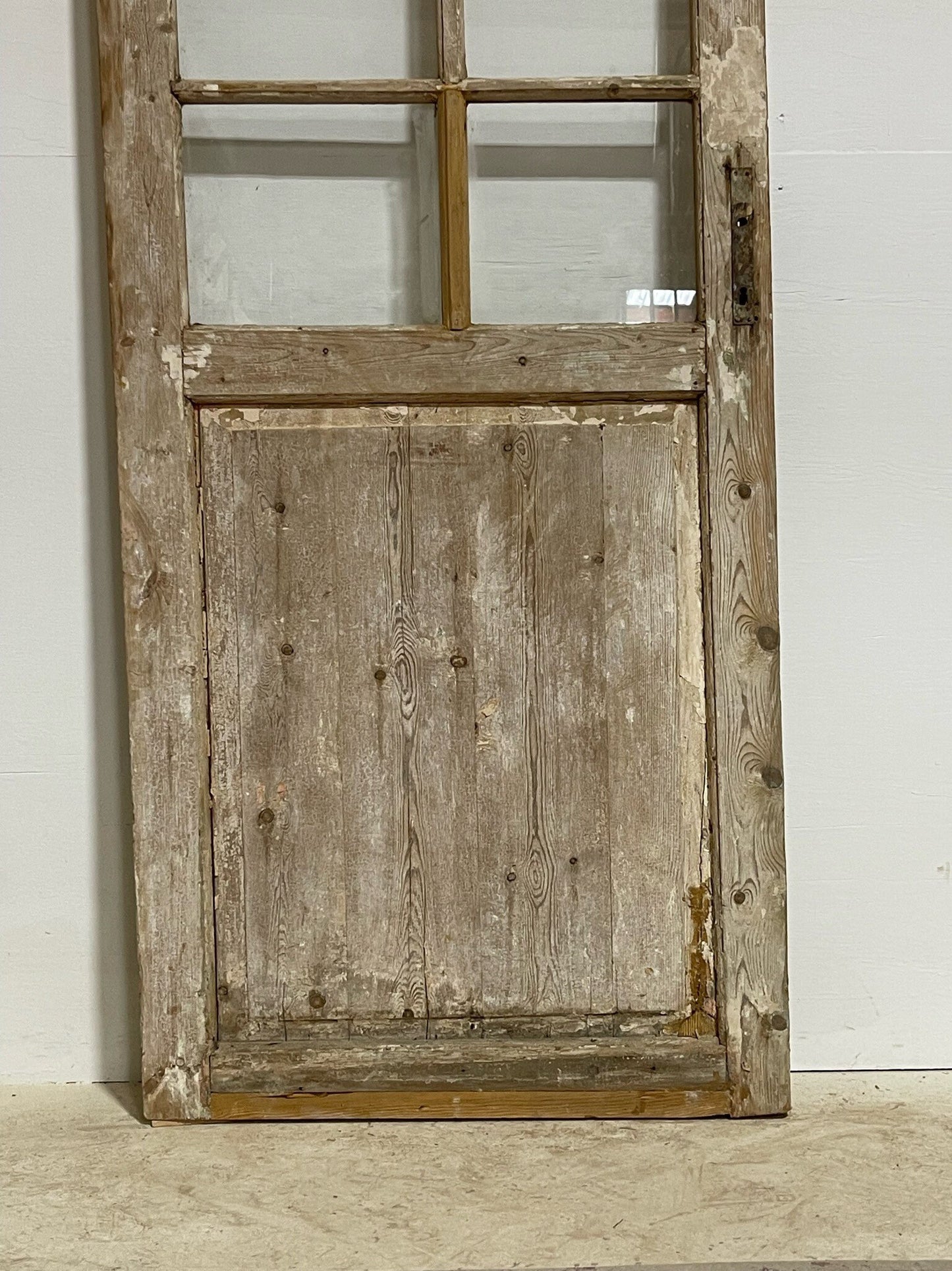 Antique Single door (86x32) with glass G1403
