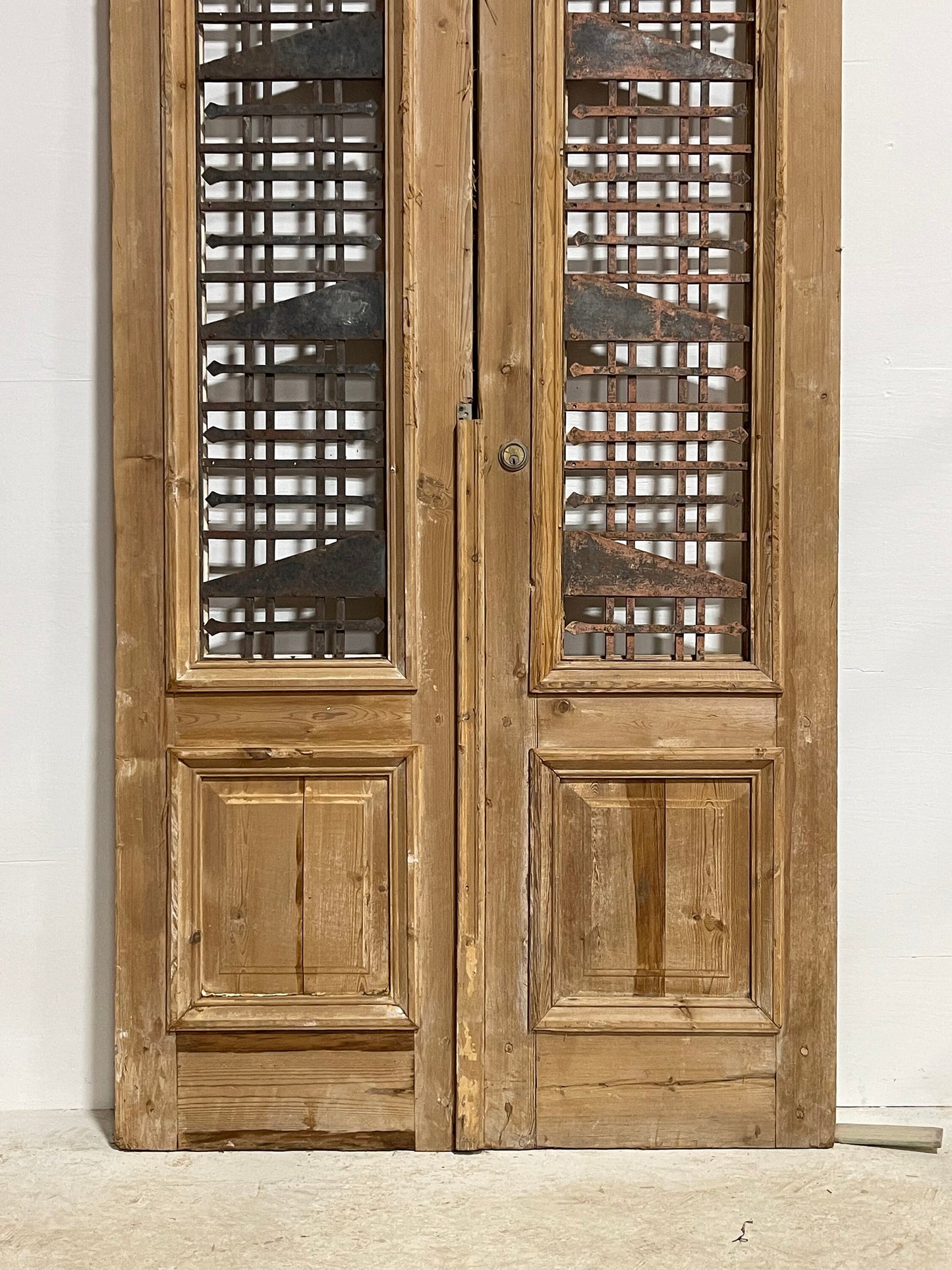 Antique French panel doors with metal (99.75x44.75) H0029s