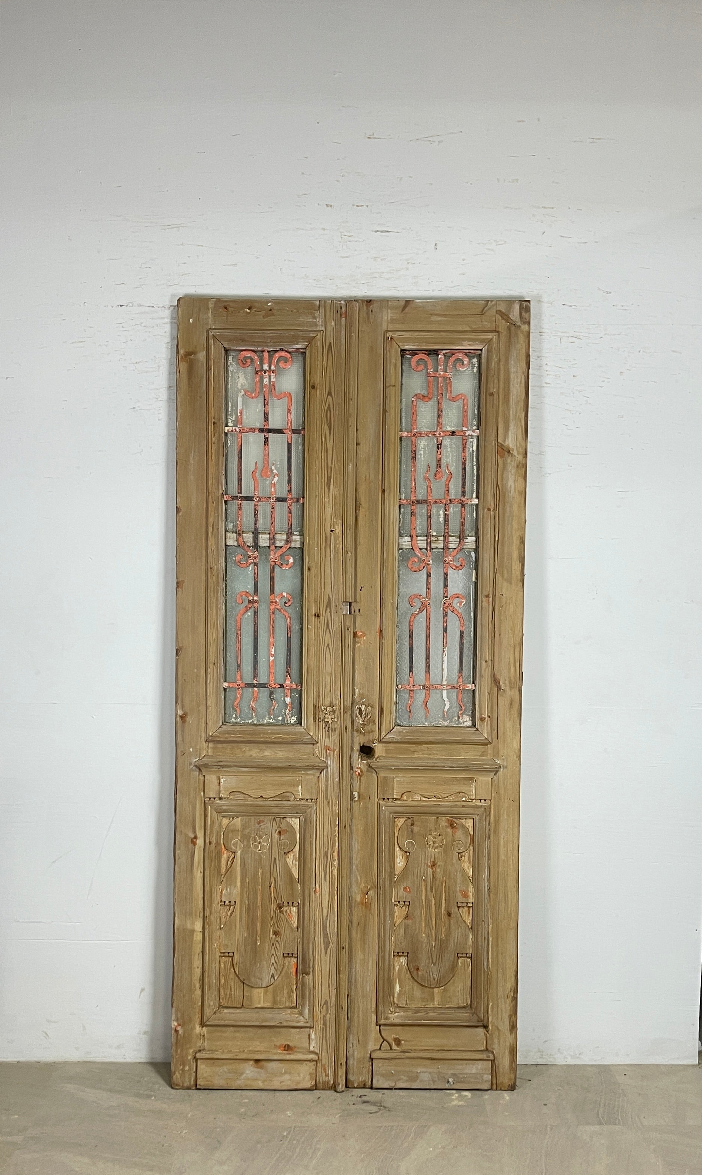 Antique French panel doors with Metal (98x43) P124