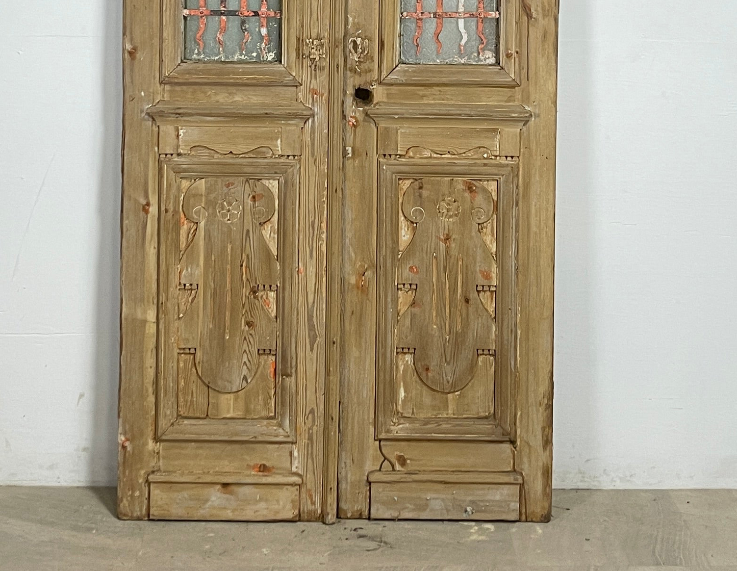 Antique French panel doors with Metal (98x43) P124