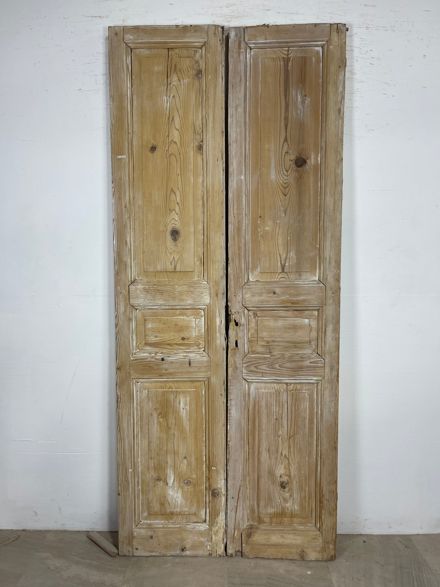 Antique French panel Doors (95x40.5) O199