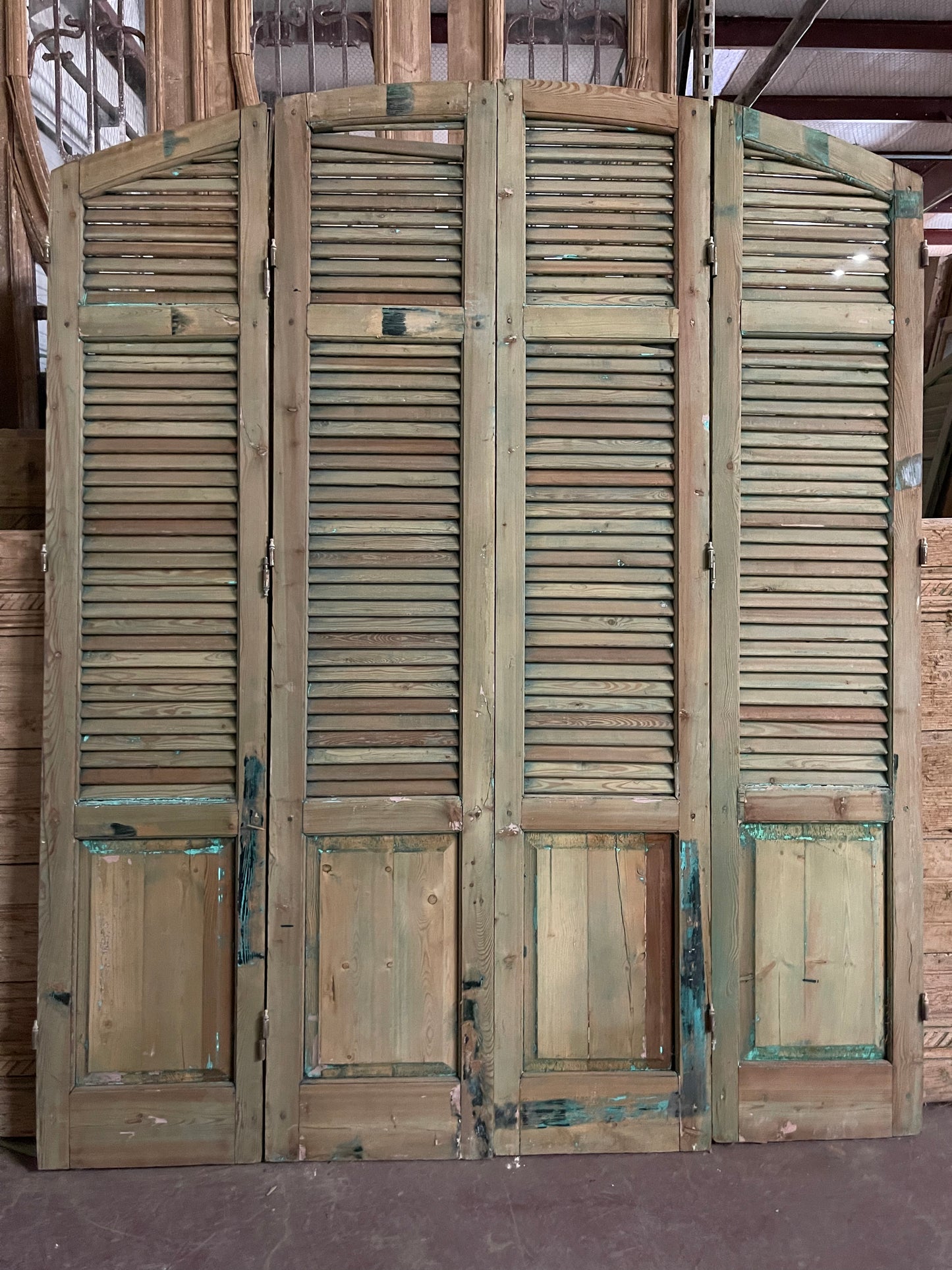Antique French Arched Shutters (89.5x73.25) J051