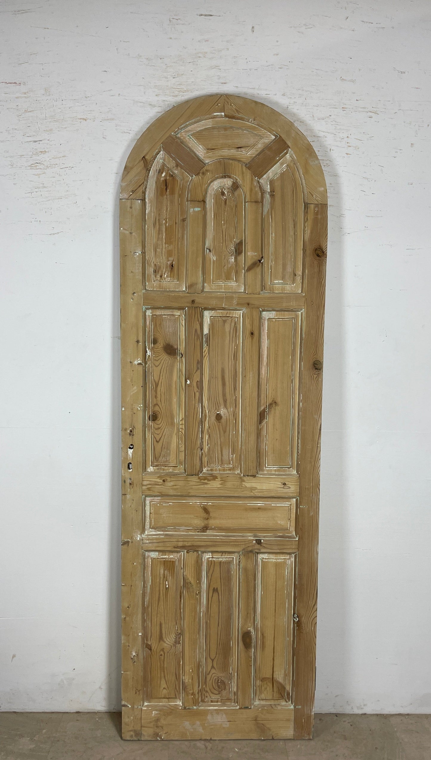Antique French panel arched door with Carvings (95 x 30) P58