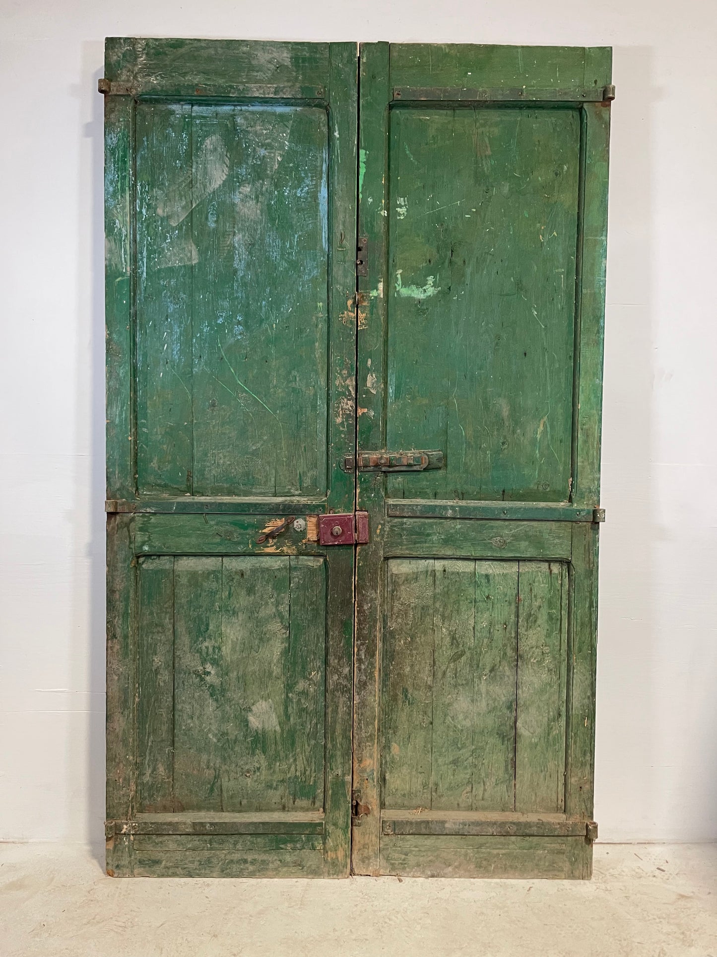 Antique  French Panel Door with Carving  (94x56.25) L218