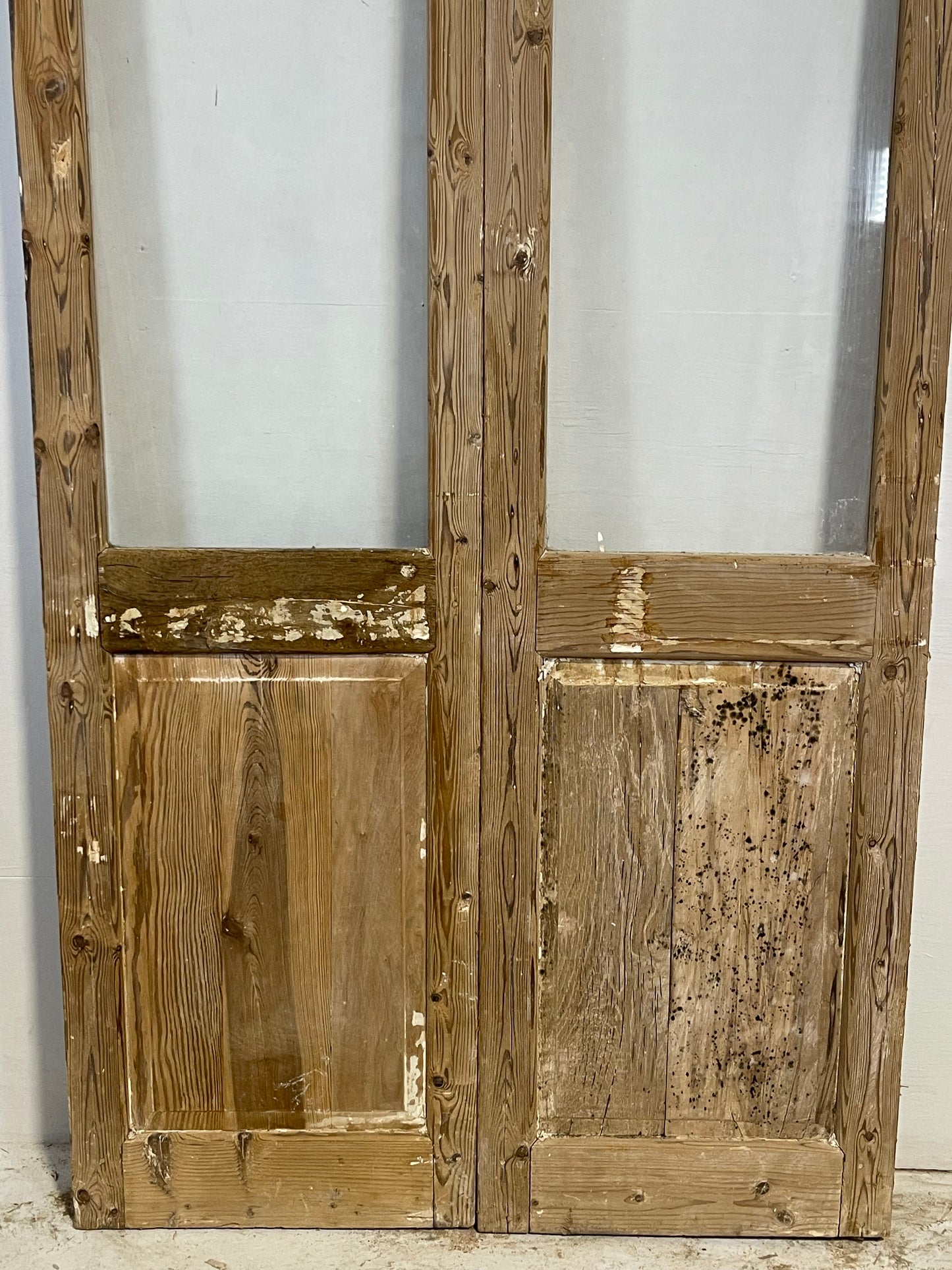 Antique French panel doors with glass (89.5x43.25) L209