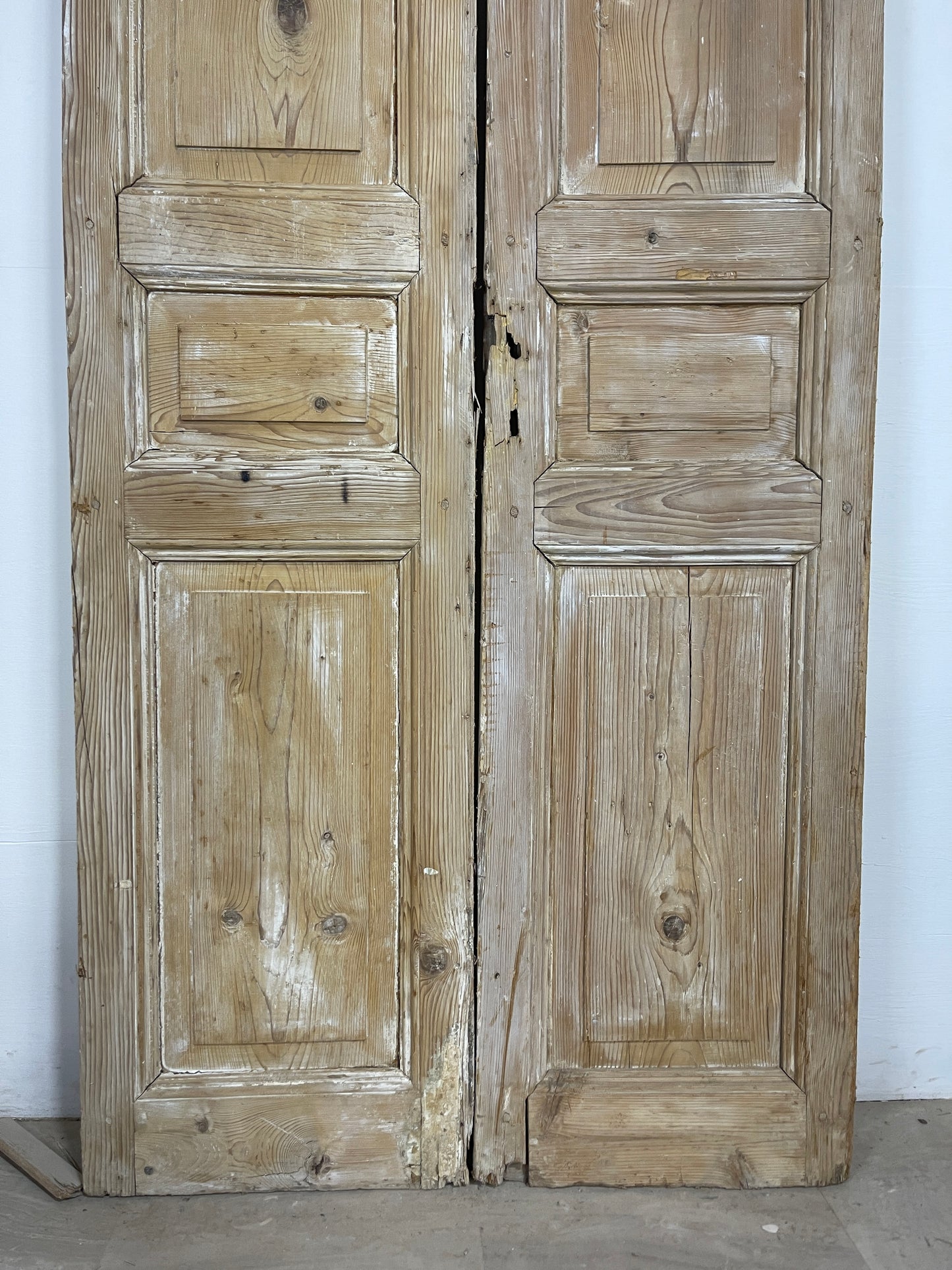 Antique French panel Doors (95x40.5) O199