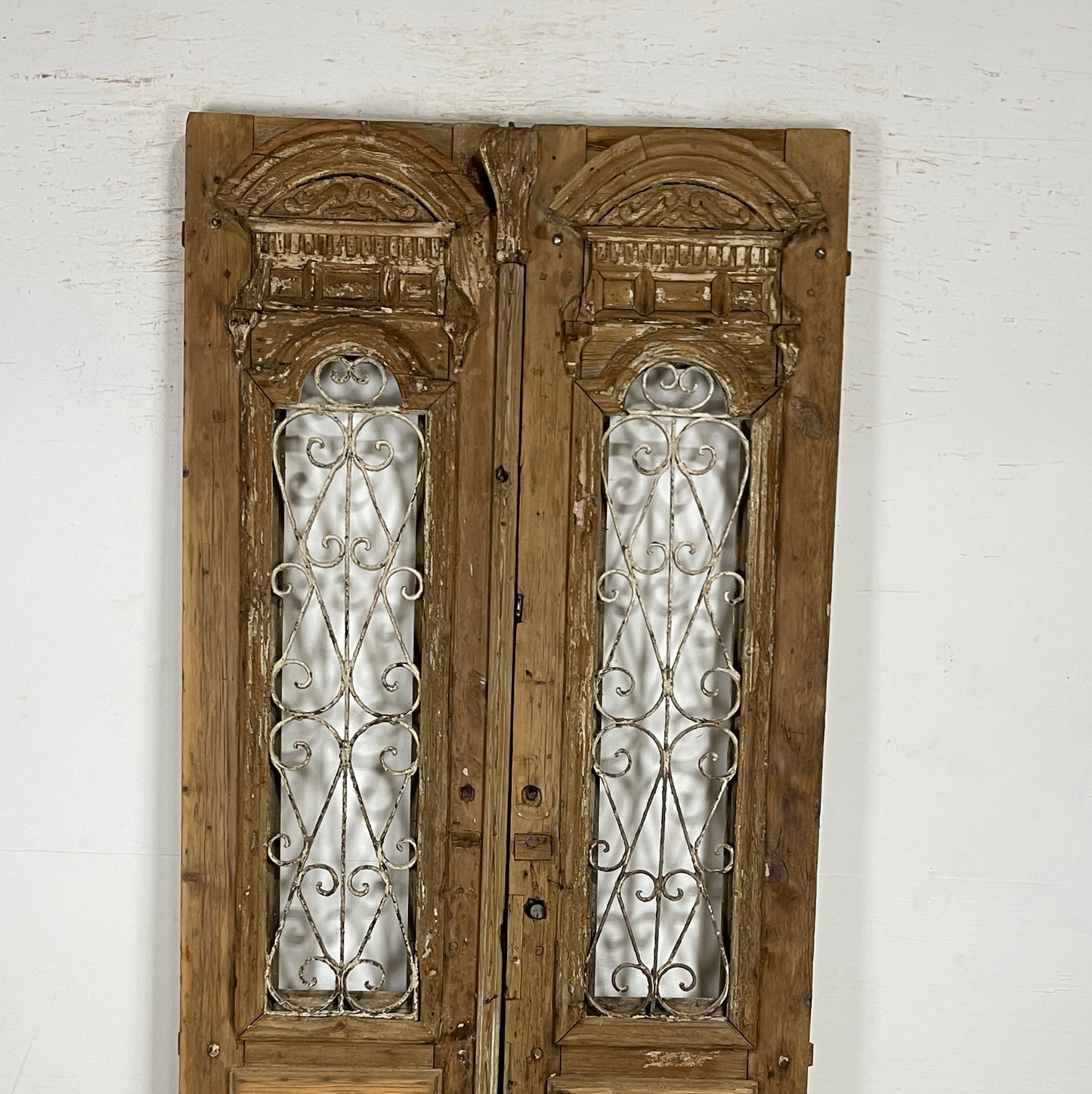Antique French panel doors with Metal (95x41) P96
