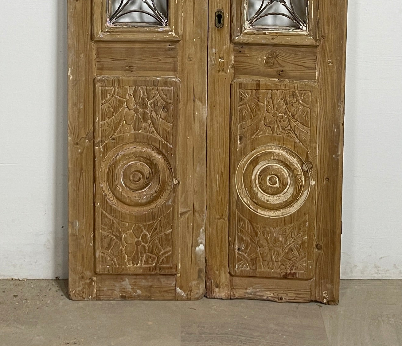Antique French panel doors with Metal (82x35.5)P99