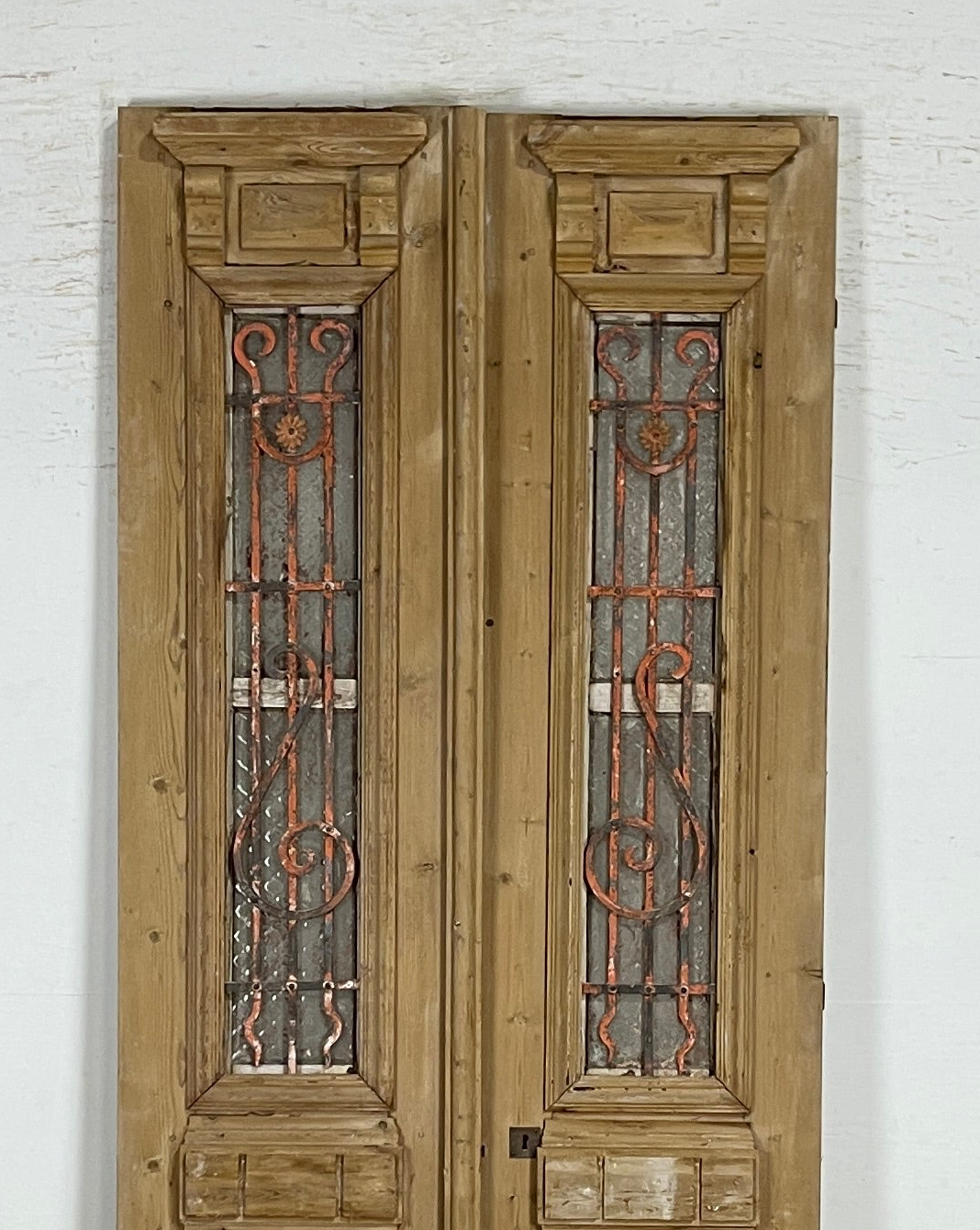 Antique French panel doors with Metal (96x38.5) P104