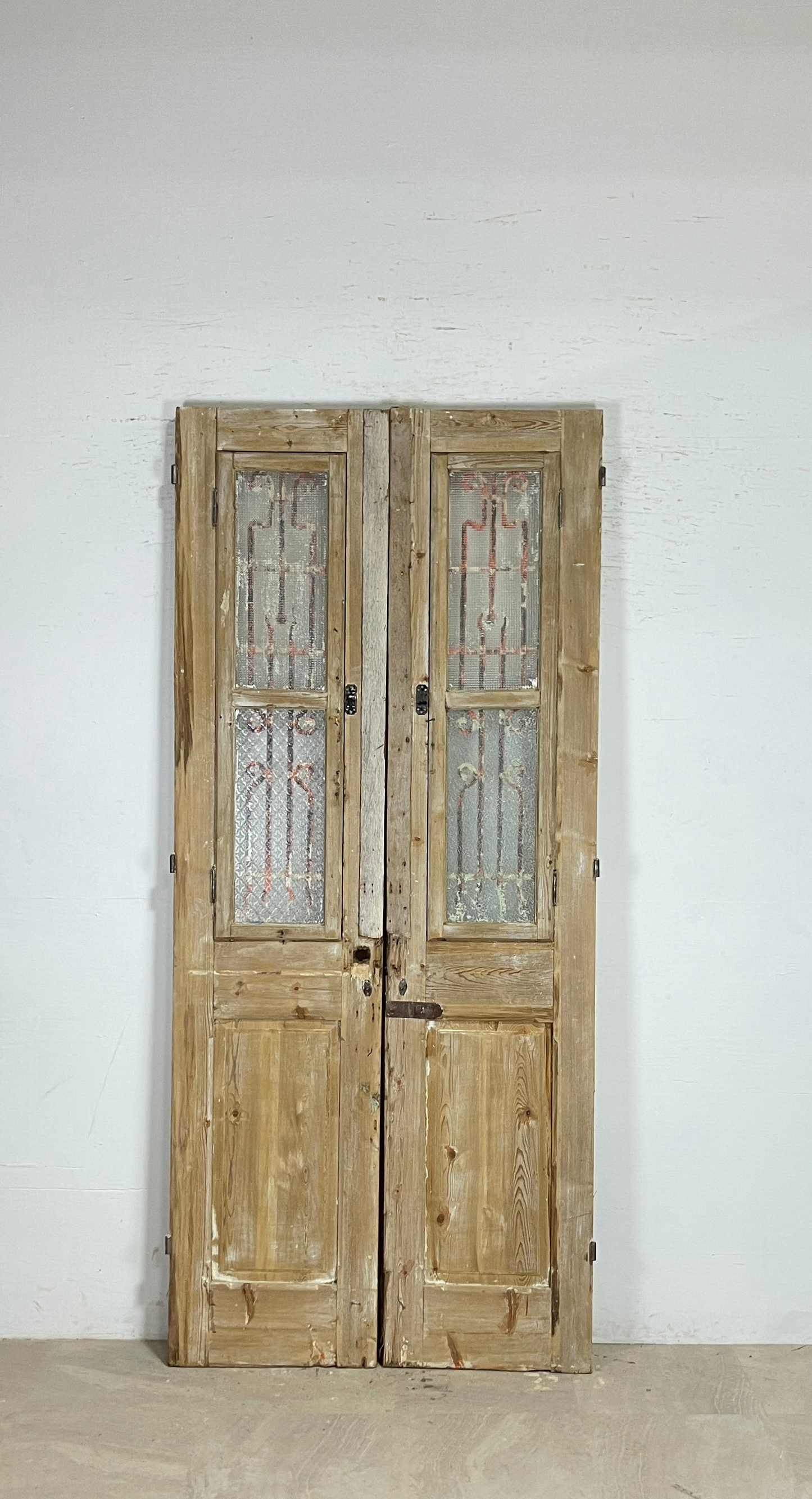Antique French panel doors with Metal (98x43) P124