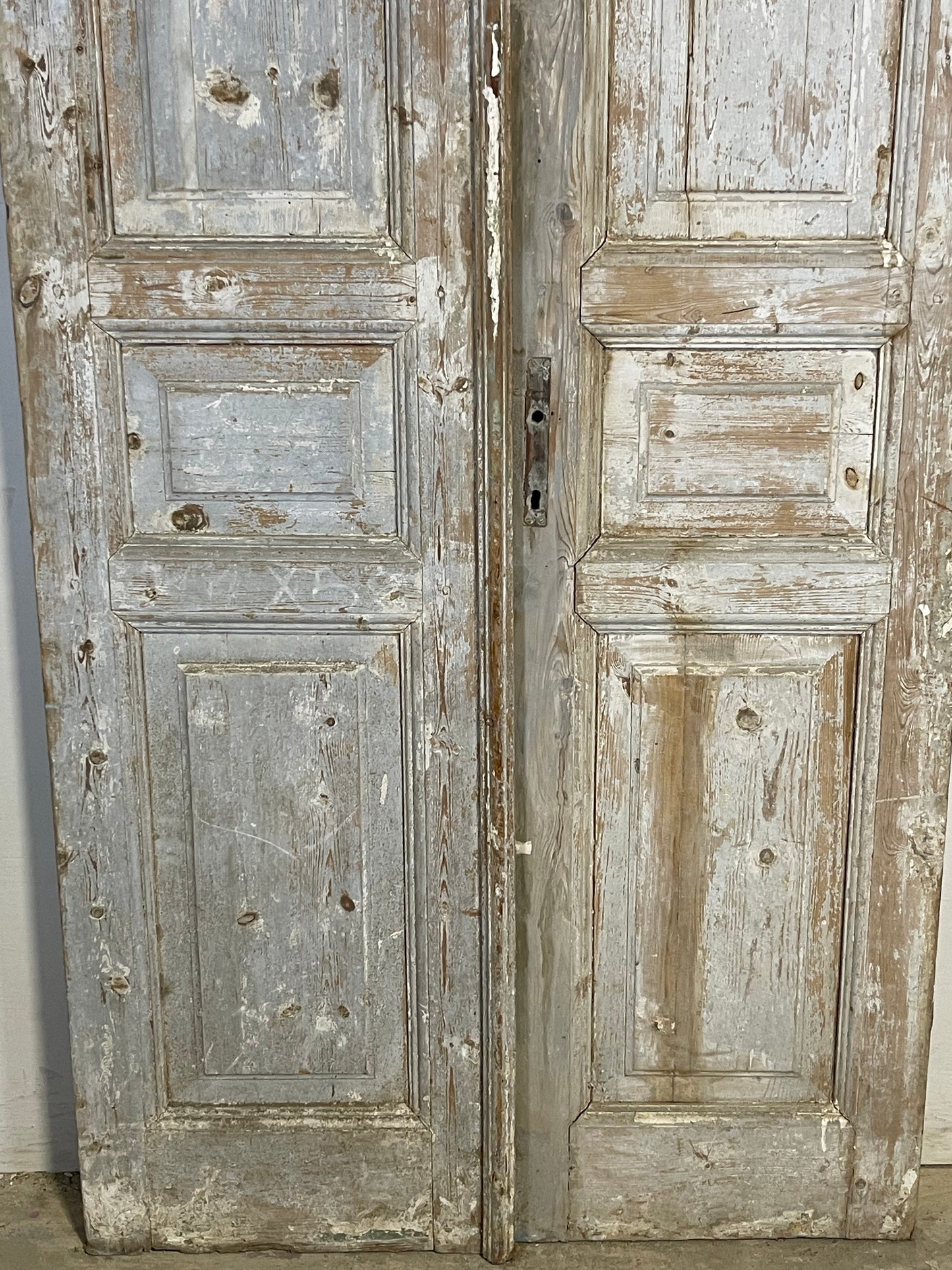 Antique French panel Doors (95.75x39.75) K657