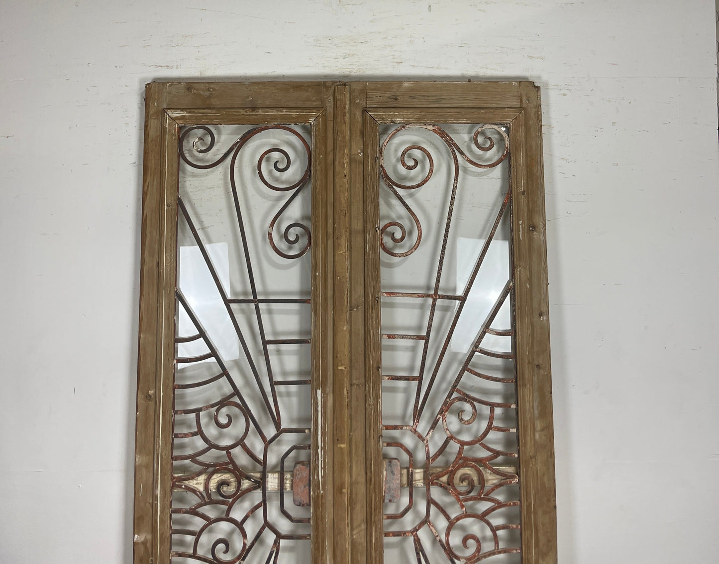 Antique French panel doors with Glass and metal (95 x 50) P2