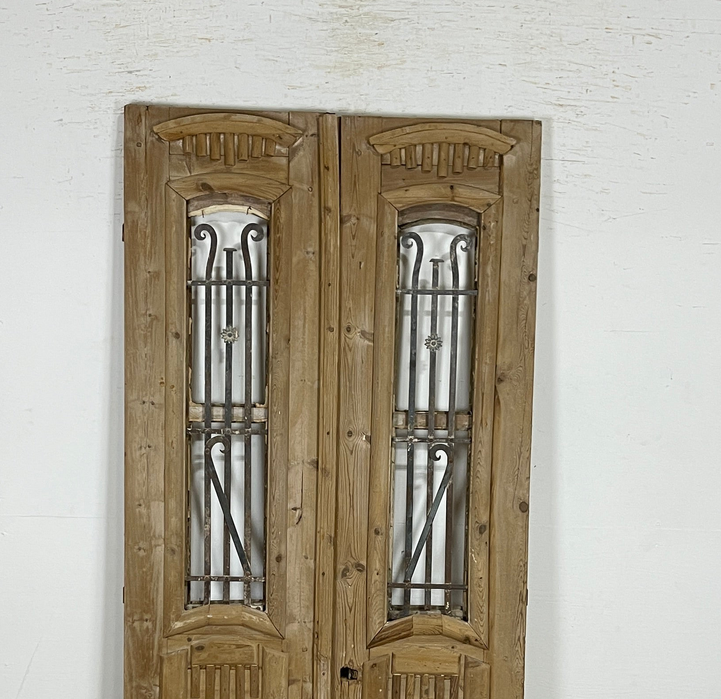 Antique French panel doors with Metal (86x39) P92