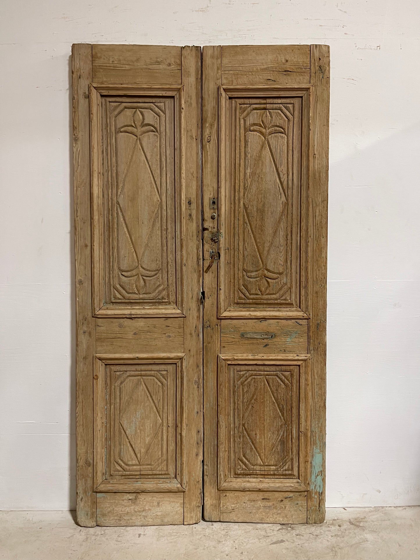 Antique French Panel Doors Carved (94x49.75) J009
