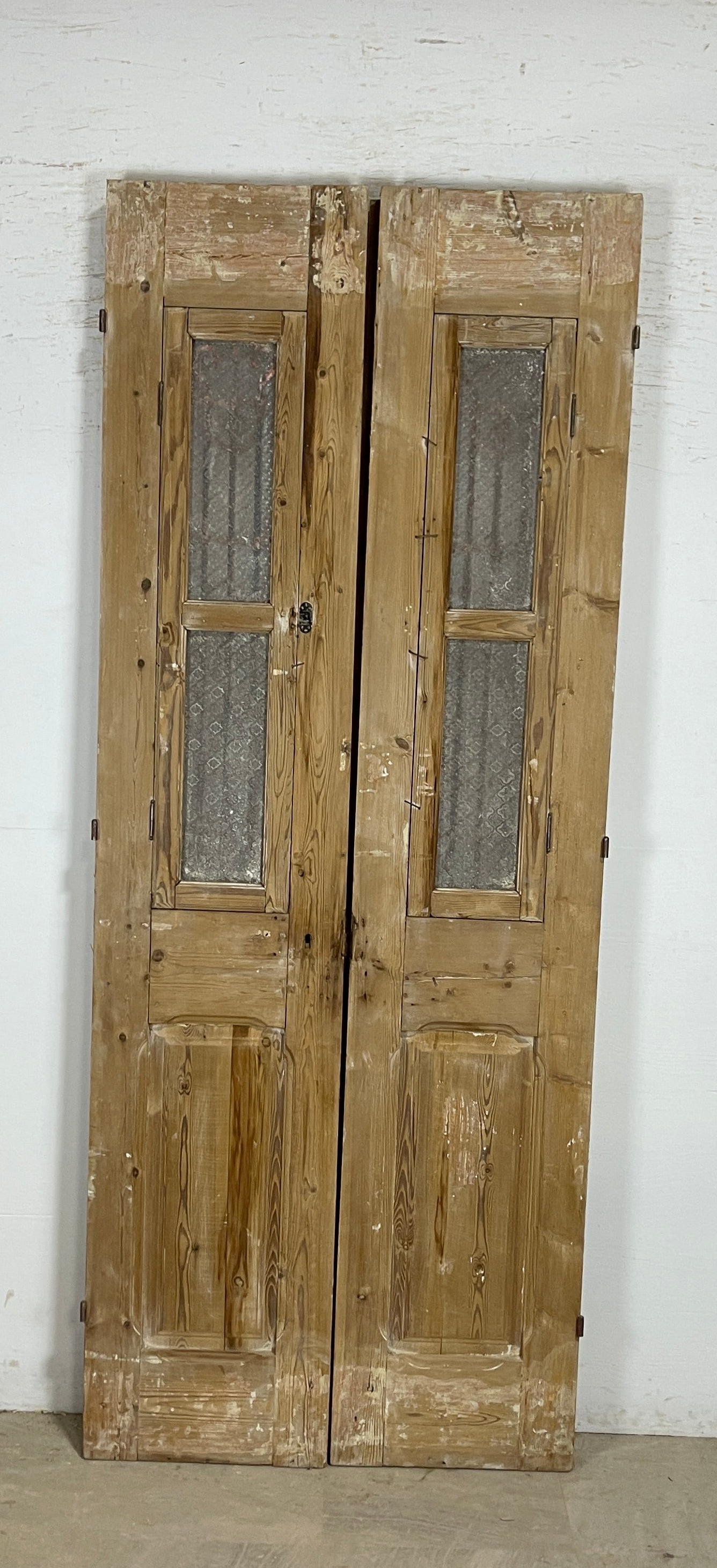 Antique French panel doors with Metal (96x38.5) P104