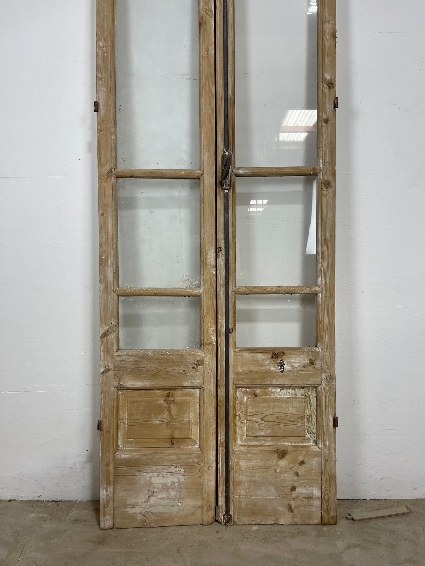 Antique French panel doors with Glass (106.25 x 31.5) O292
