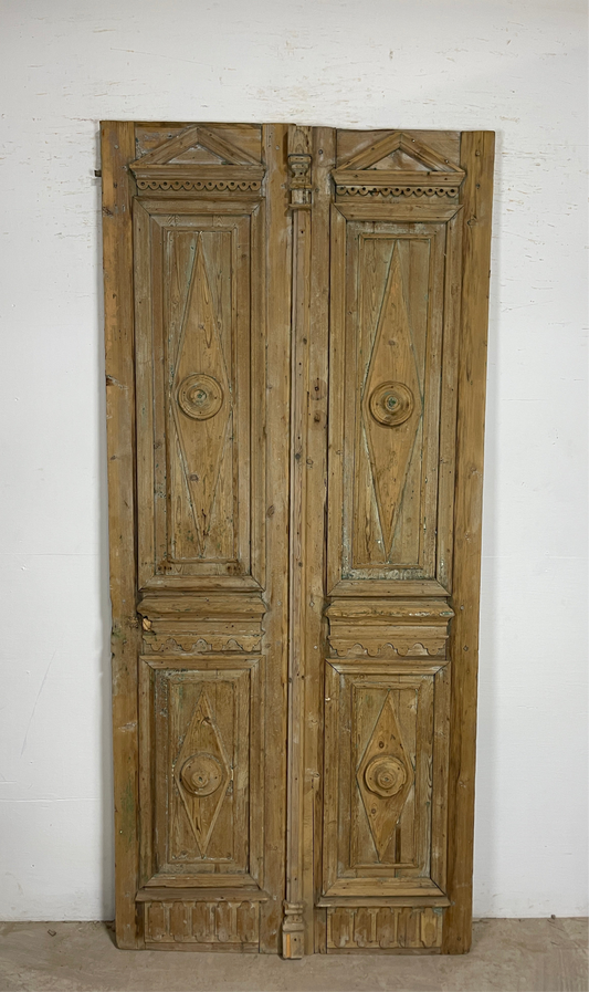 Antique French panel doors with Carvings (96.5 x 43.5) P25