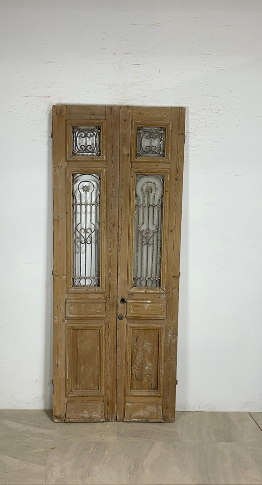 Antique French panel doors with Metal (95x38) P112