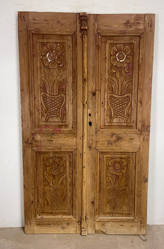 Antique French panel doors with Carvings ( 94 x 55) P18