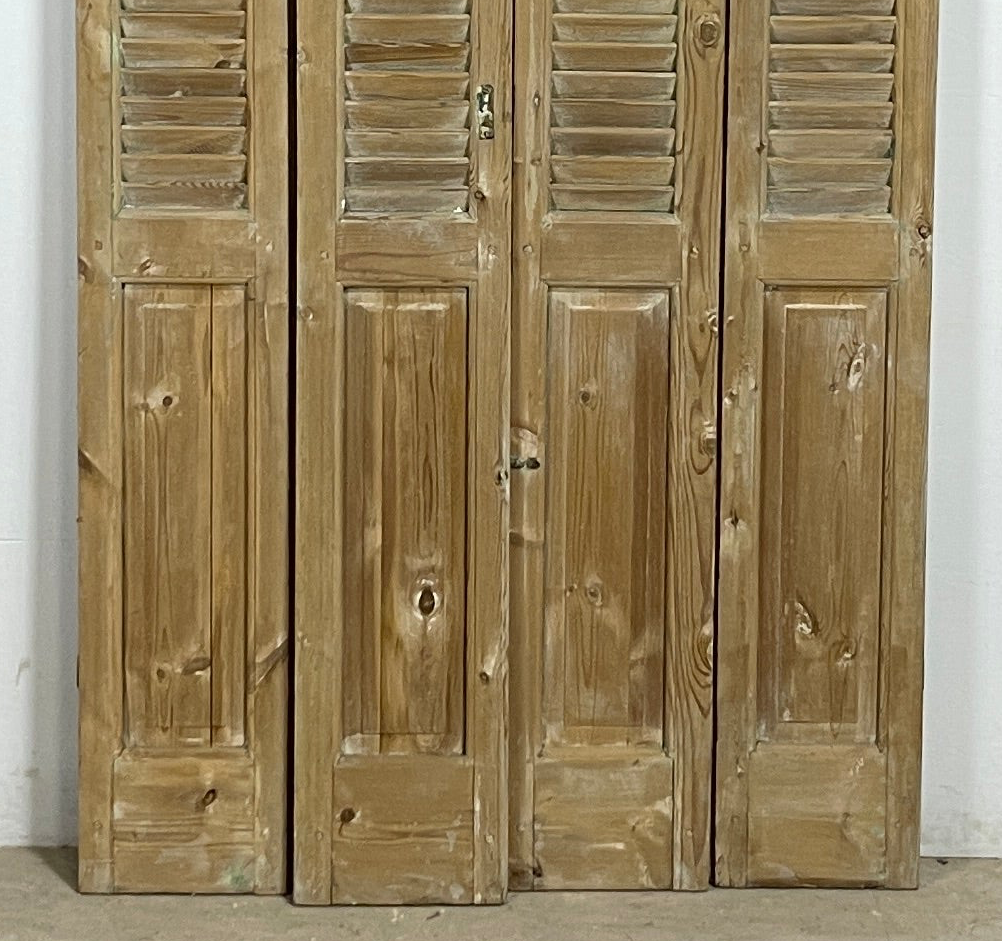 Antique French Shutters 4 piece (88x43) P999