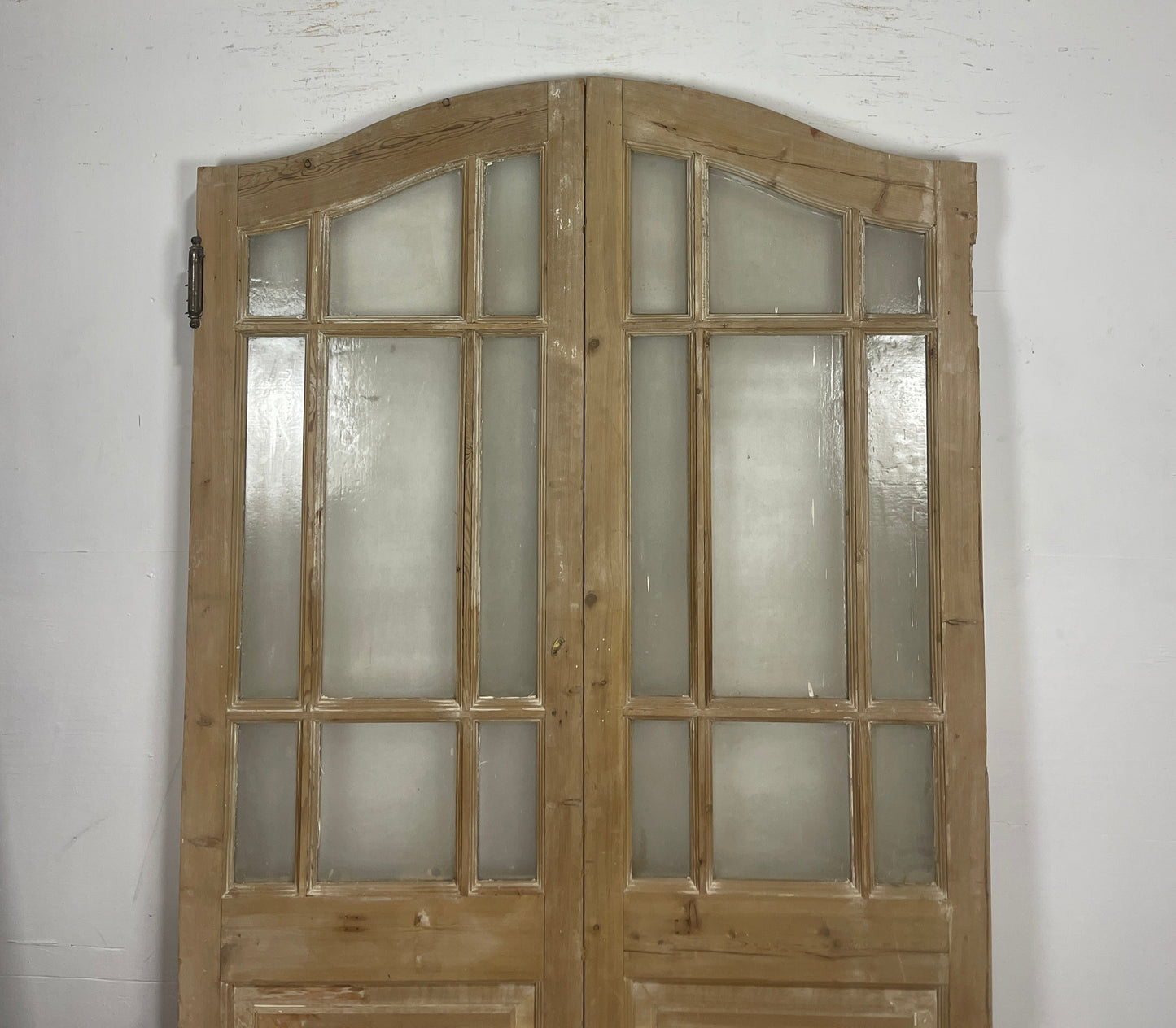 Antique French arched panel doors with Glass (82x55) P1