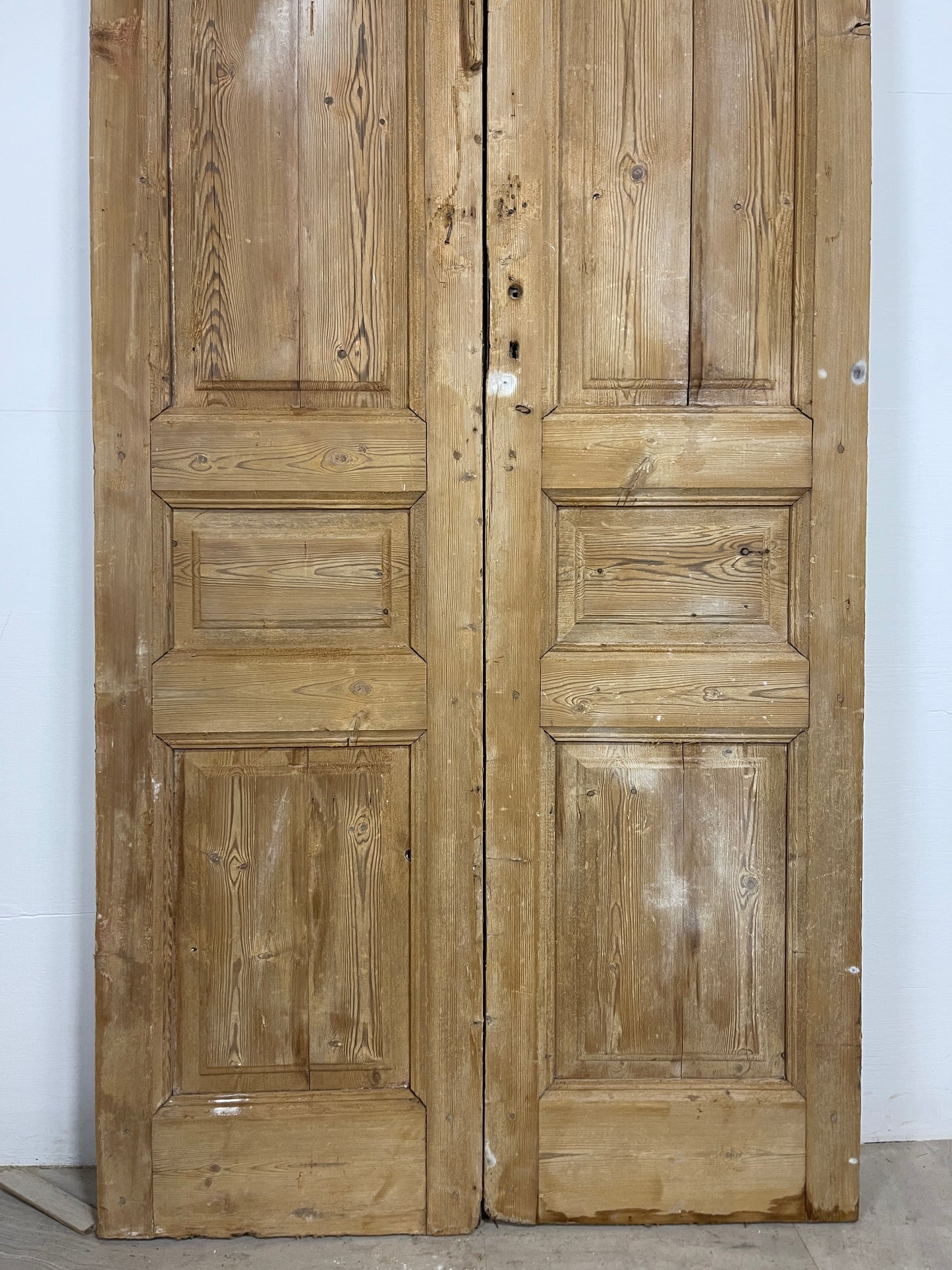 Antique French panel Doors (108x44) O165
