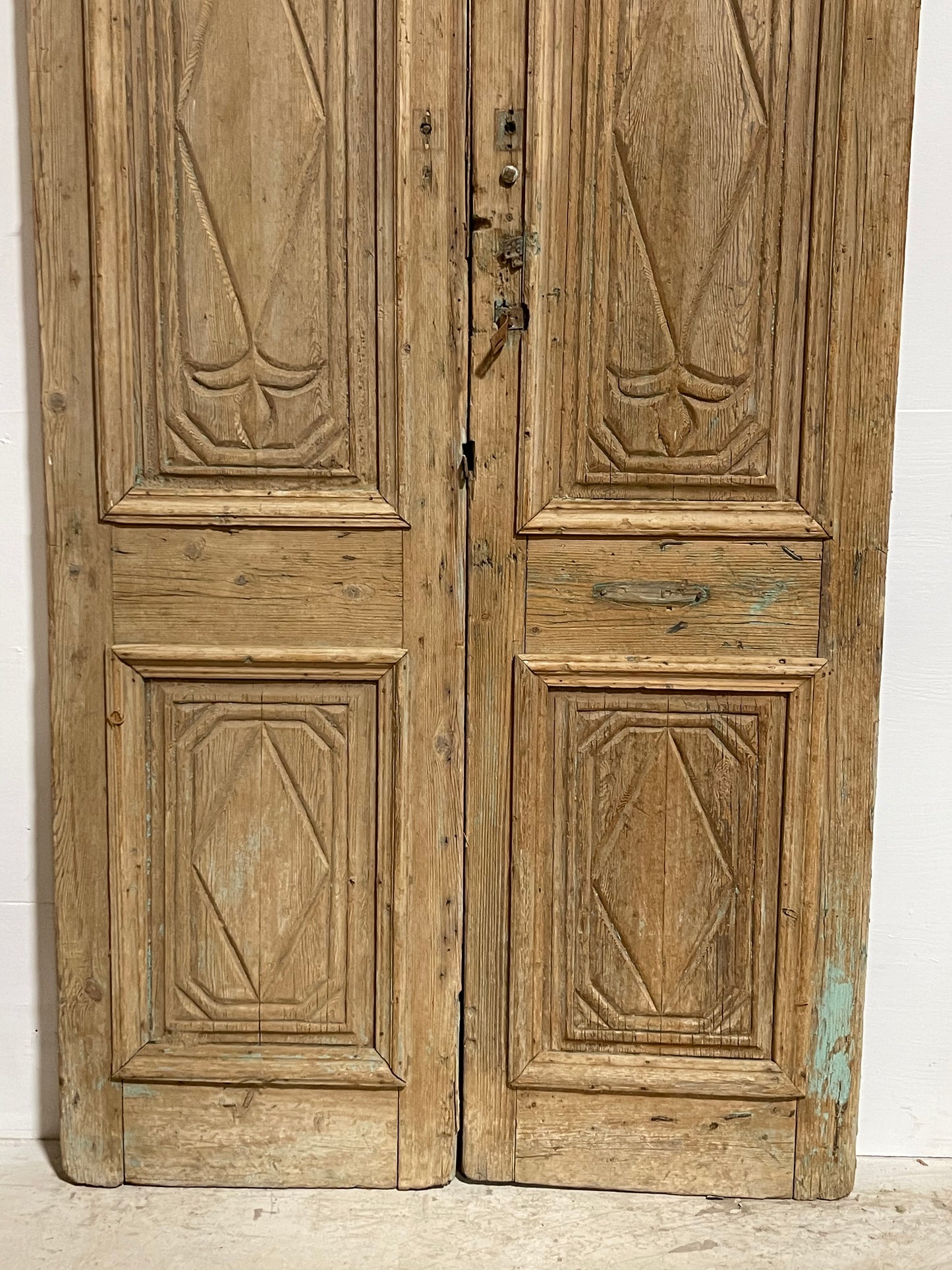 Antique French Panel Doors Carved (94x49.75) J009