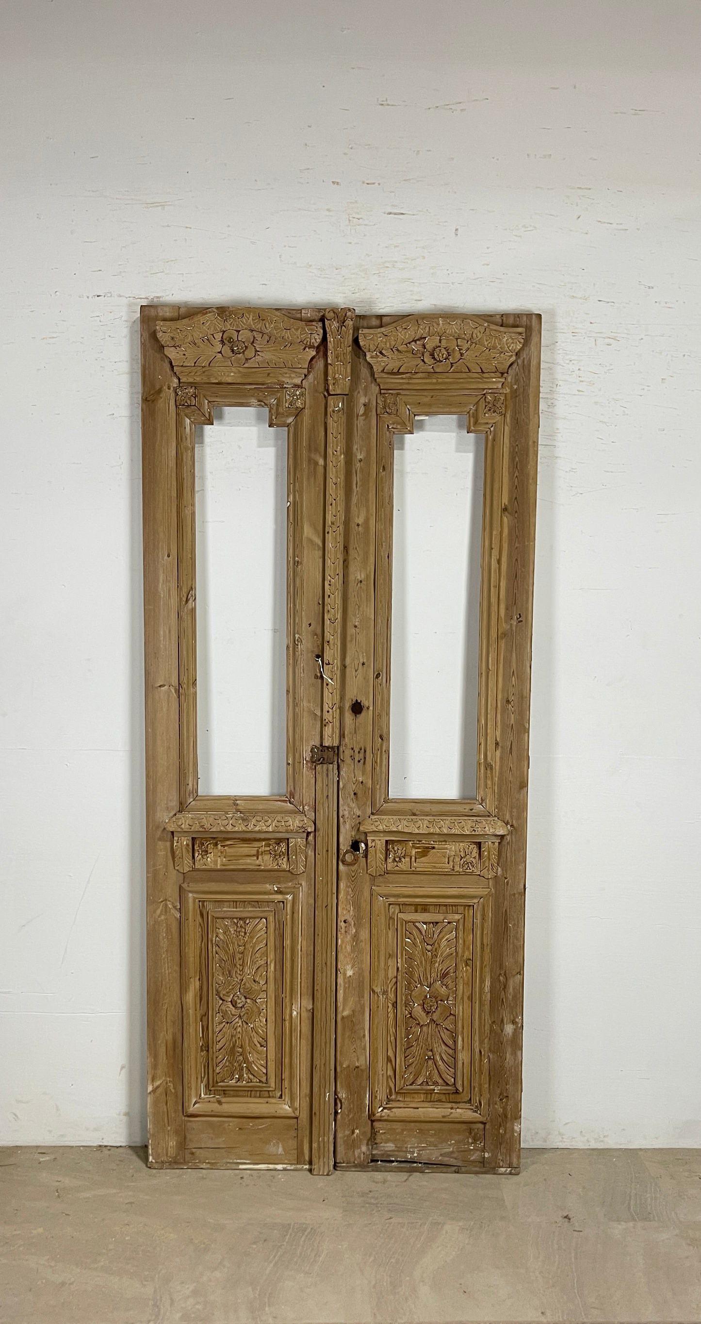 Antique French panel doors with Metal (96x43) P103
