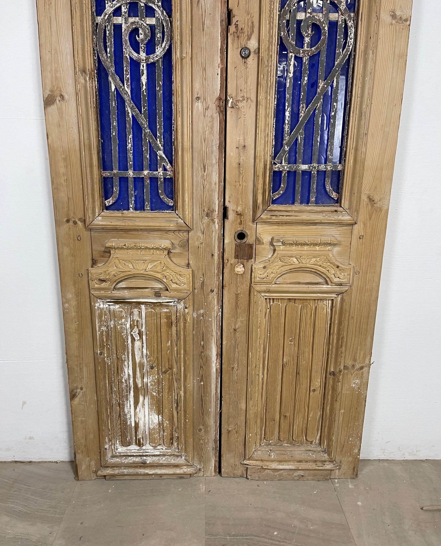 Antique French panel doors with Metal (89x40) P79