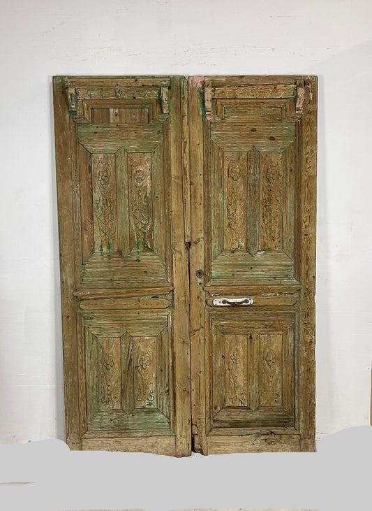 Antique  French Panel Doors with Carving  (89.5 x 60.5) N005