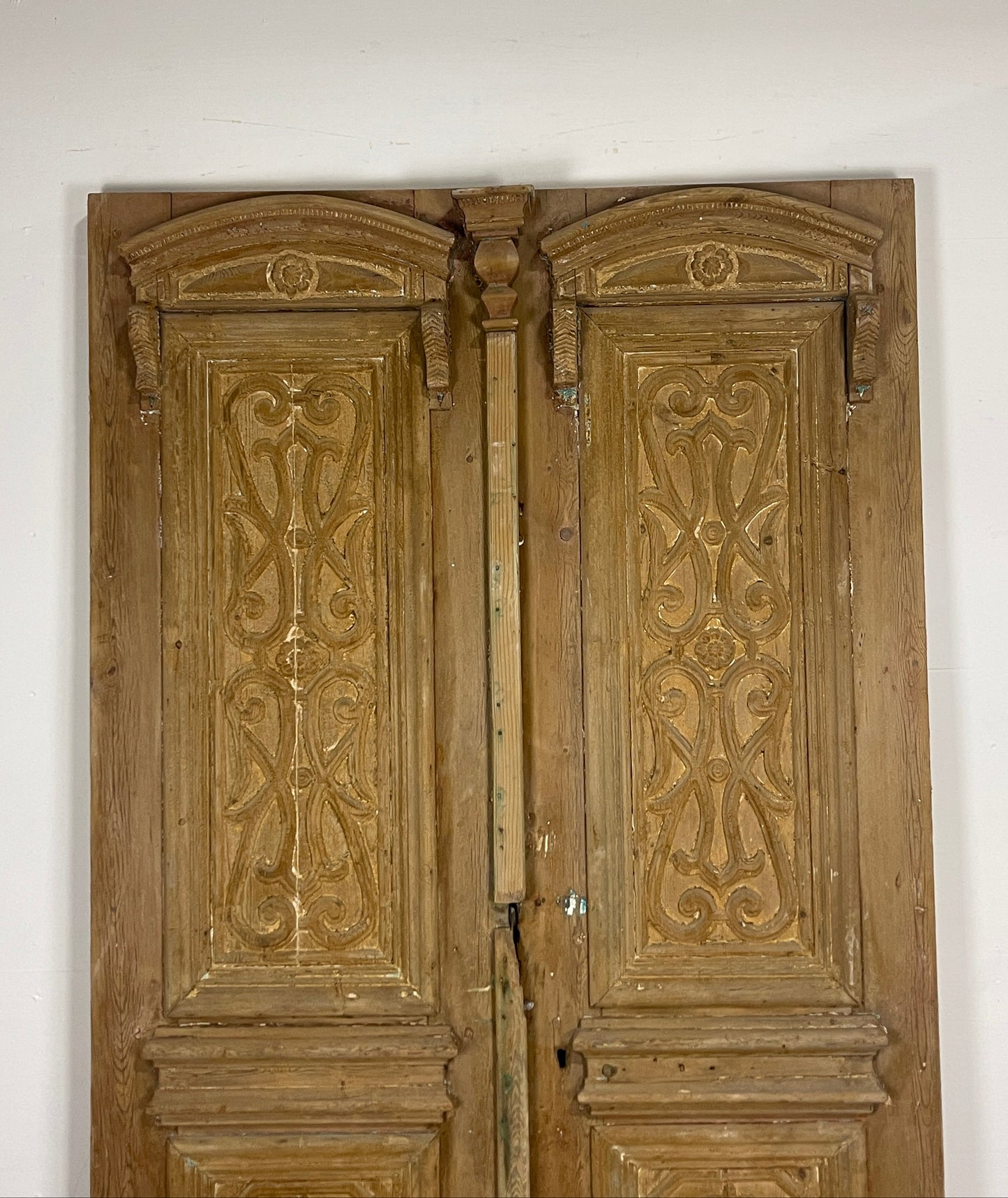 Antique French panel doors with Carvings   (98.5 x 53.75)     O5
