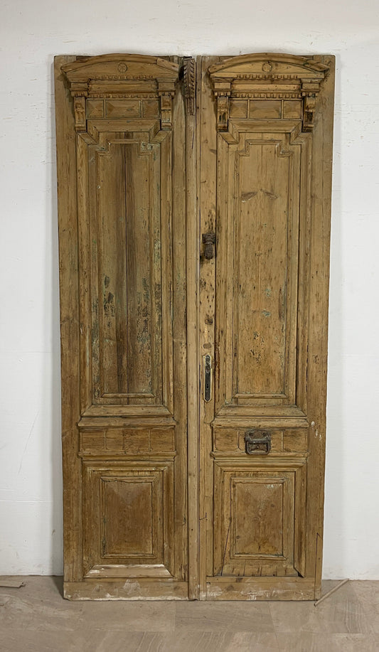 Antique French panel doors with Carvings ( 104 x 52) P44