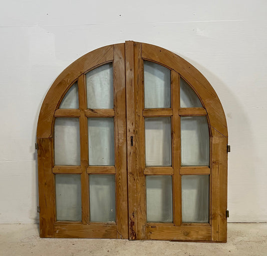 Antique arched glass window set    (43.75x42.25) L230