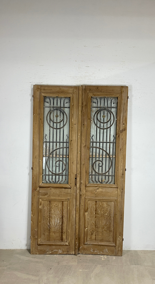 Antique French panel doors with Metal (95x53) P120