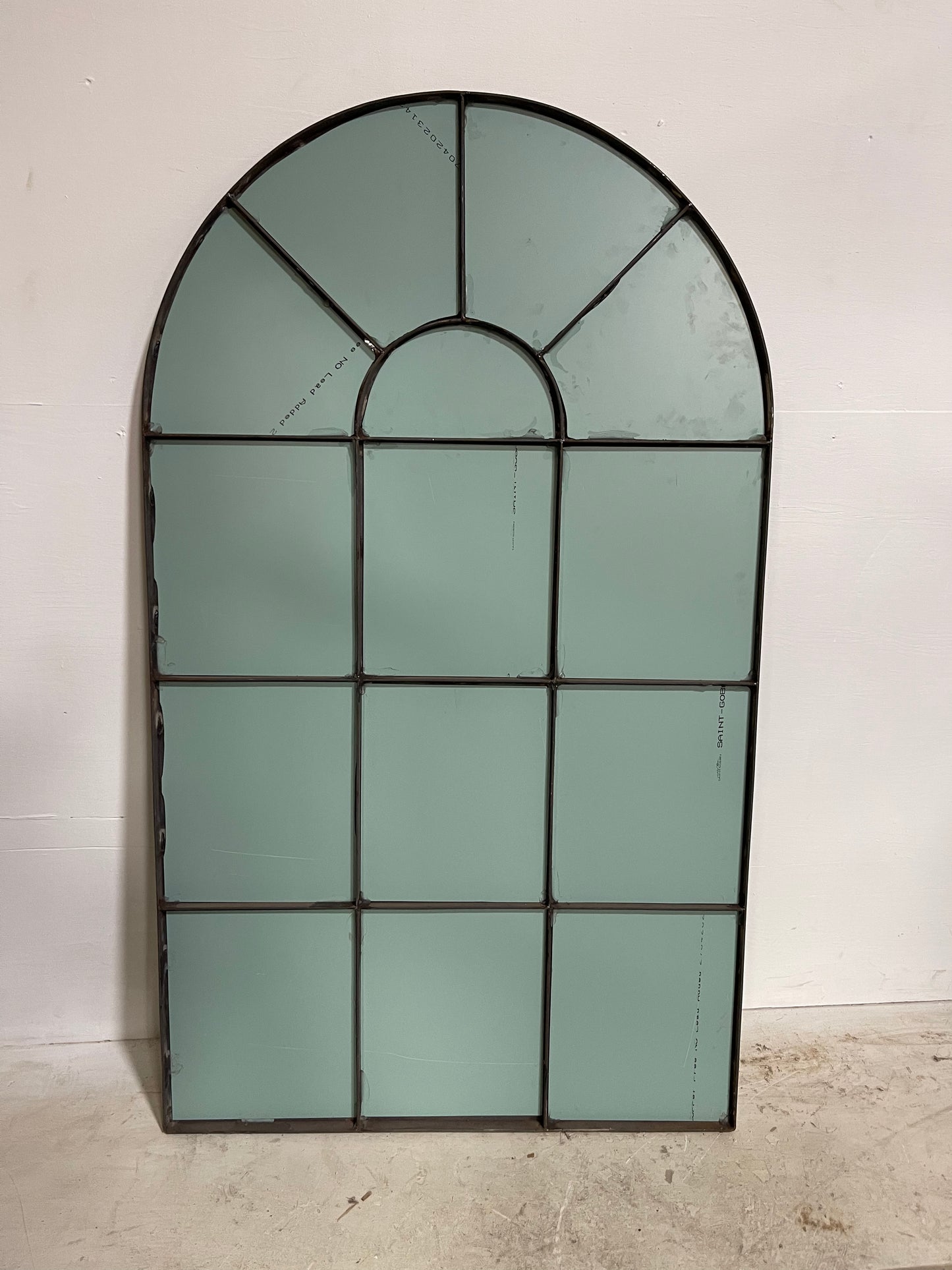Arched Mirror (67x39.5) J902M
