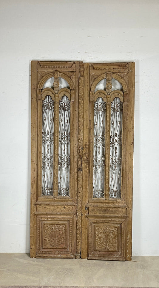 Antique French panel doors with Metal (103x55) P118