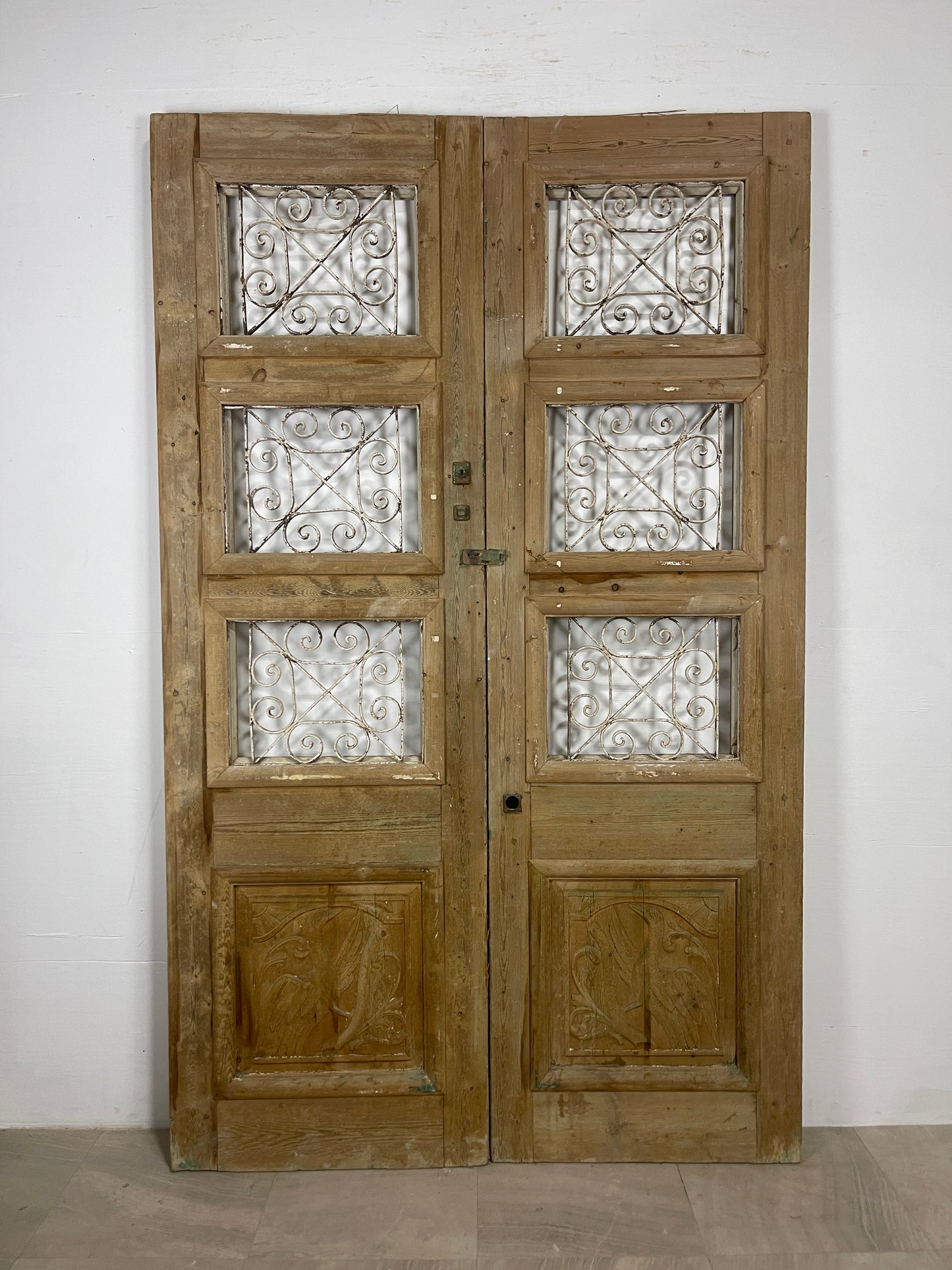 Antique French panel doors with Metal (92.25 x 56.75) O51