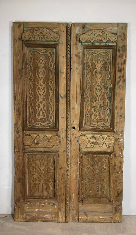 Antique French panel doors with Carvings (109.5 x 61.5) P46
